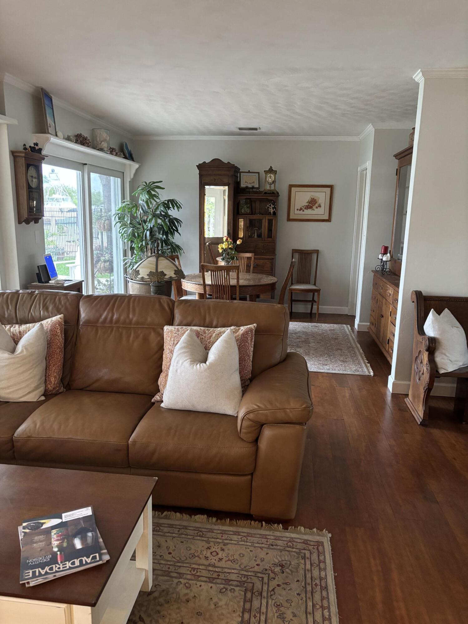 1607 SE 12th, Fort Lauderdale FL 33316