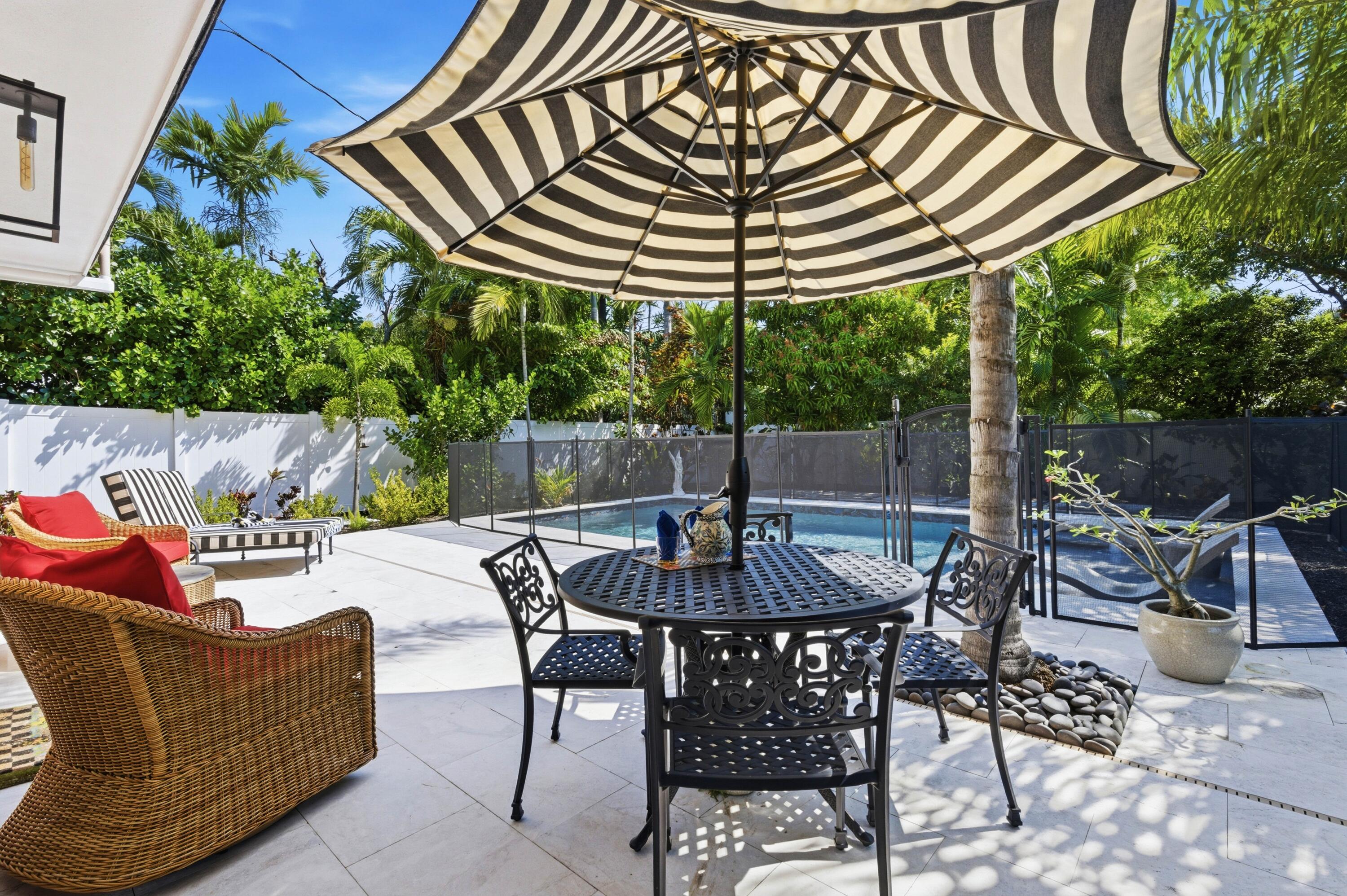 702 S Atlantic, Lantana FL 33462