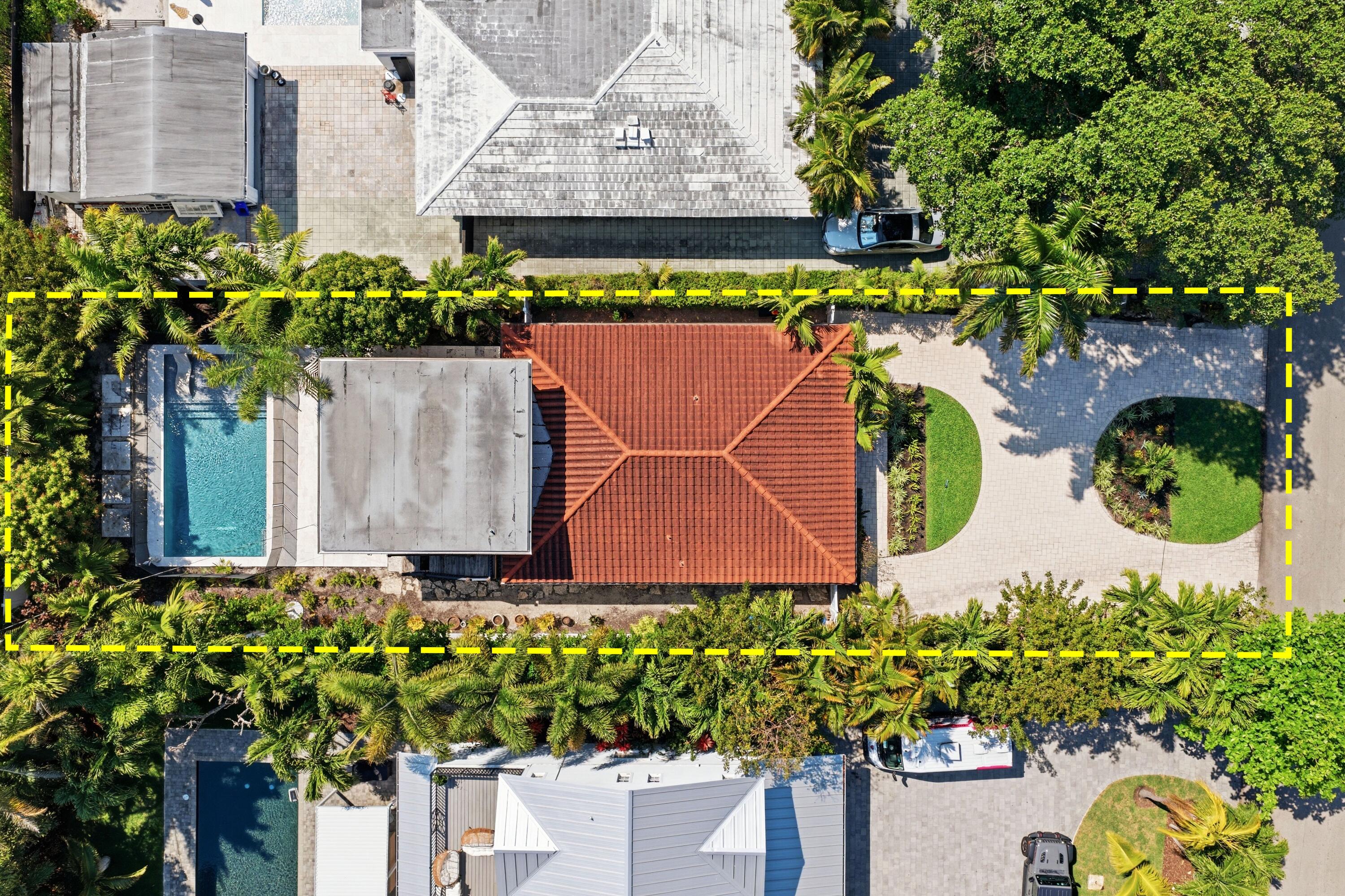 702 S Atlantic, Lantana FL 33462