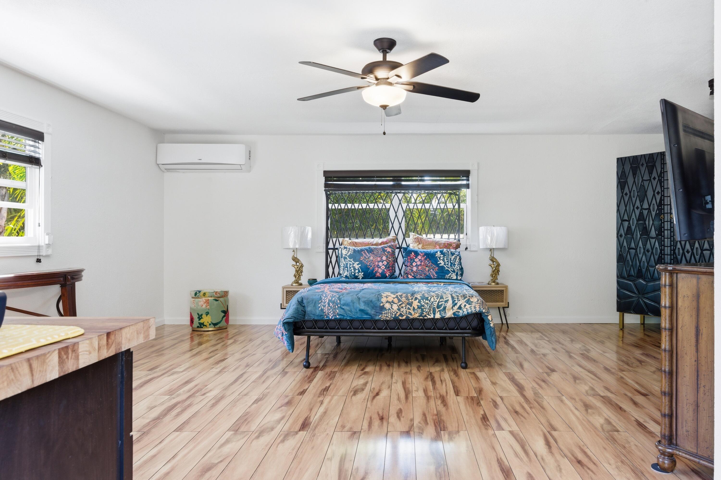 702 S Atlantic, Lantana FL 33462