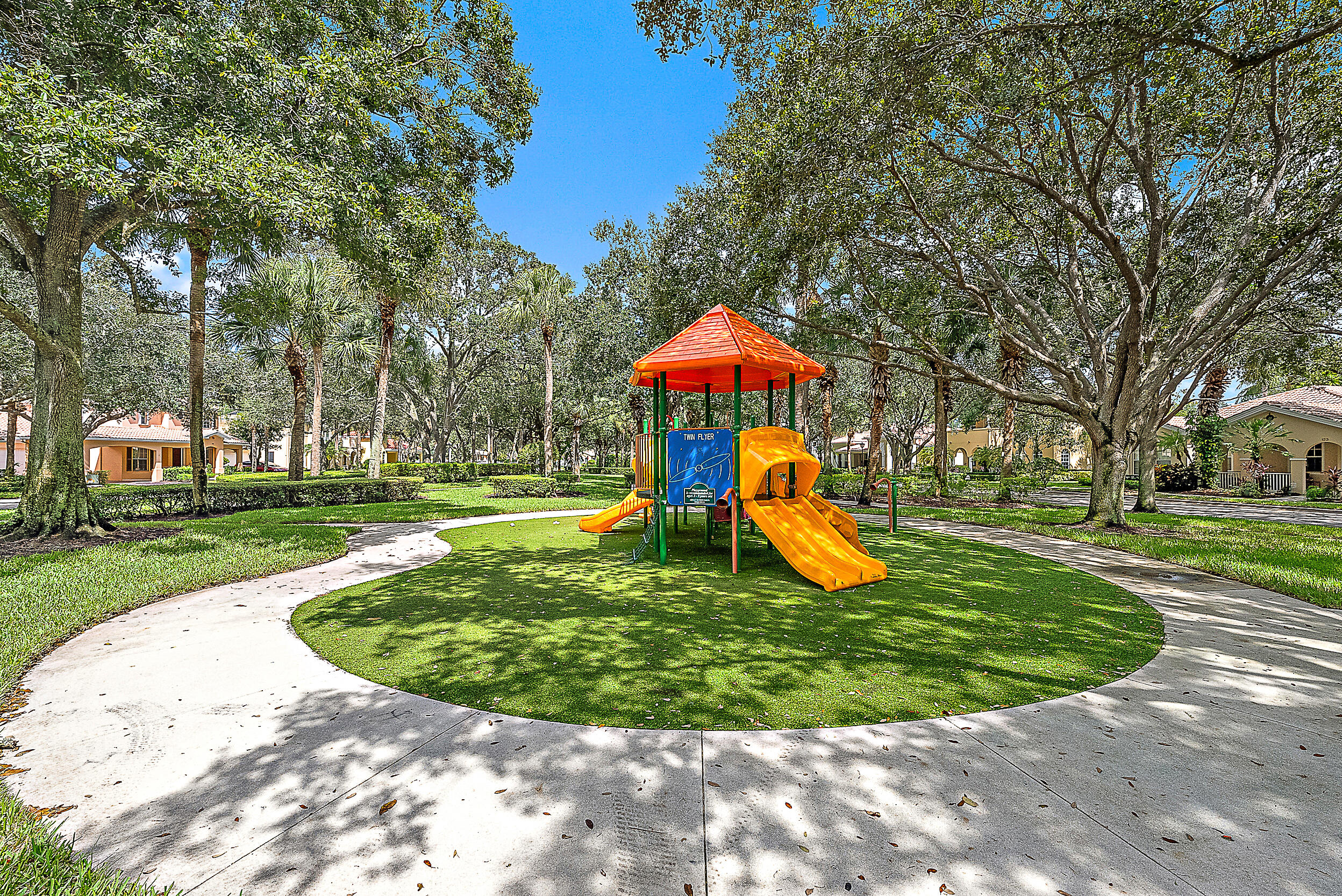 3372 Greenway, Jupiter FL 33458