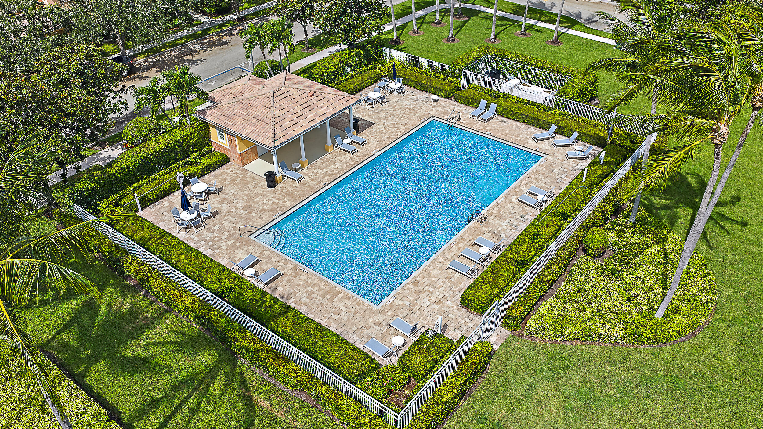 3372 Greenway, Jupiter FL 33458