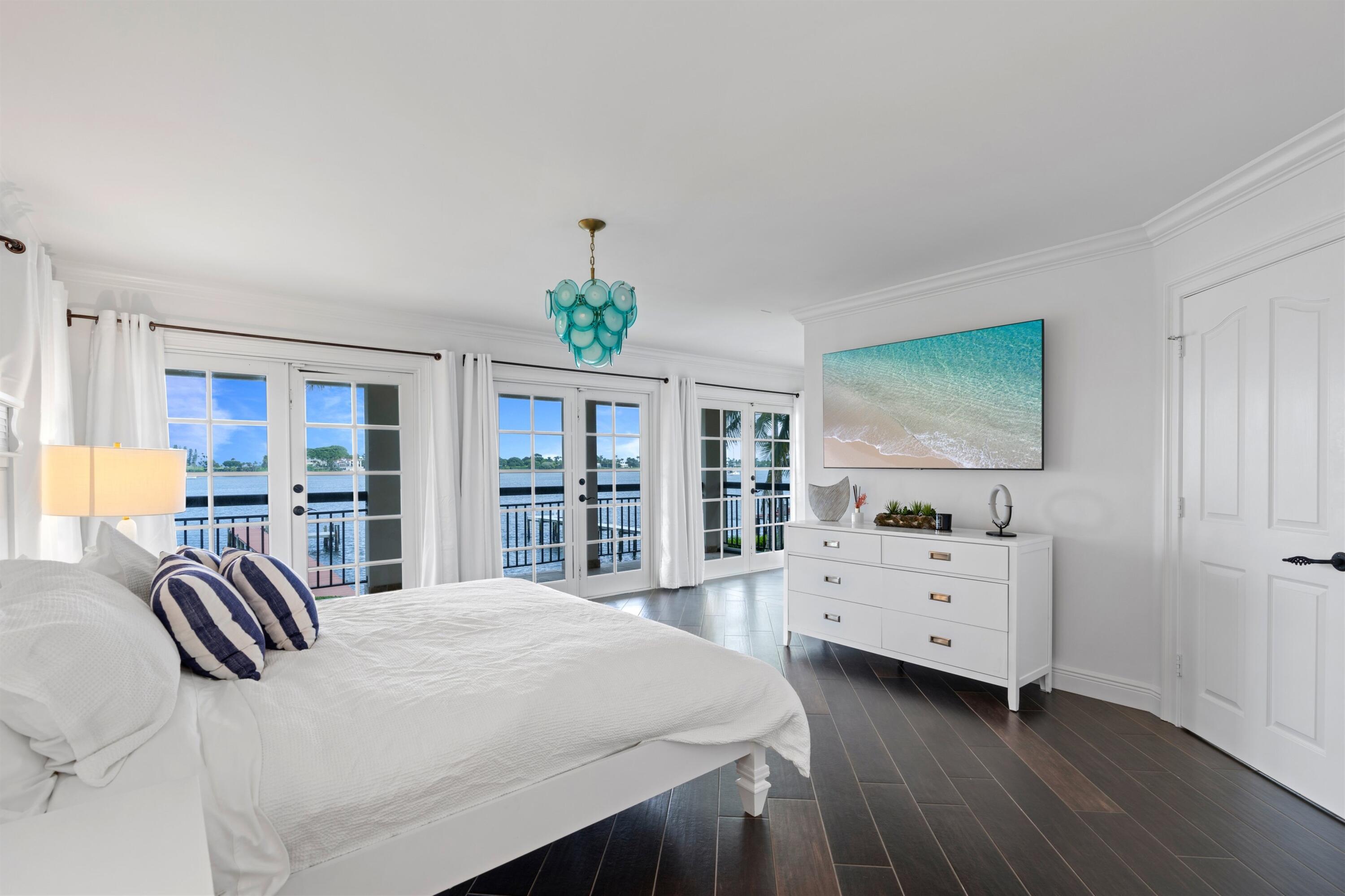 3304 N Flagler, West Palm Beach FL 33407