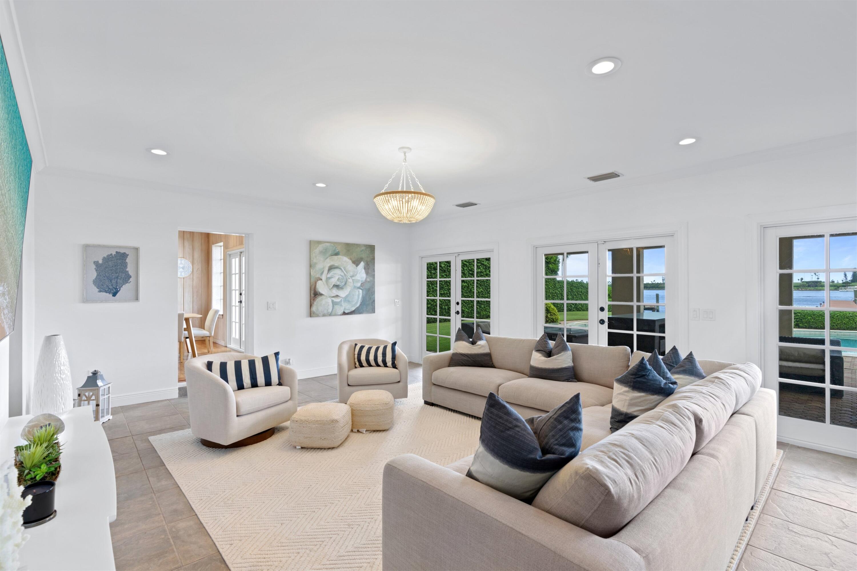 3304 N Flagler, West Palm Beach FL 33407