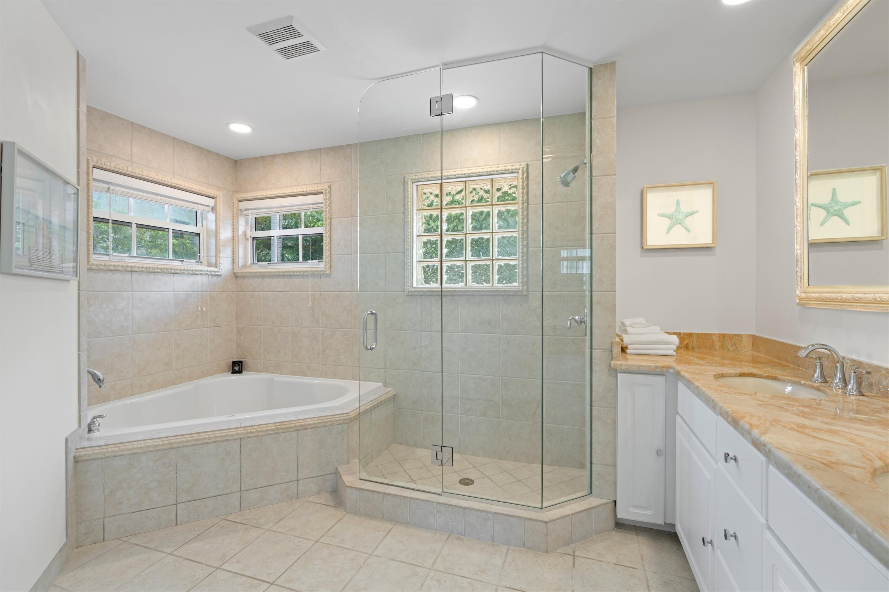 3304 N Flagler, West Palm Beach FL 33407