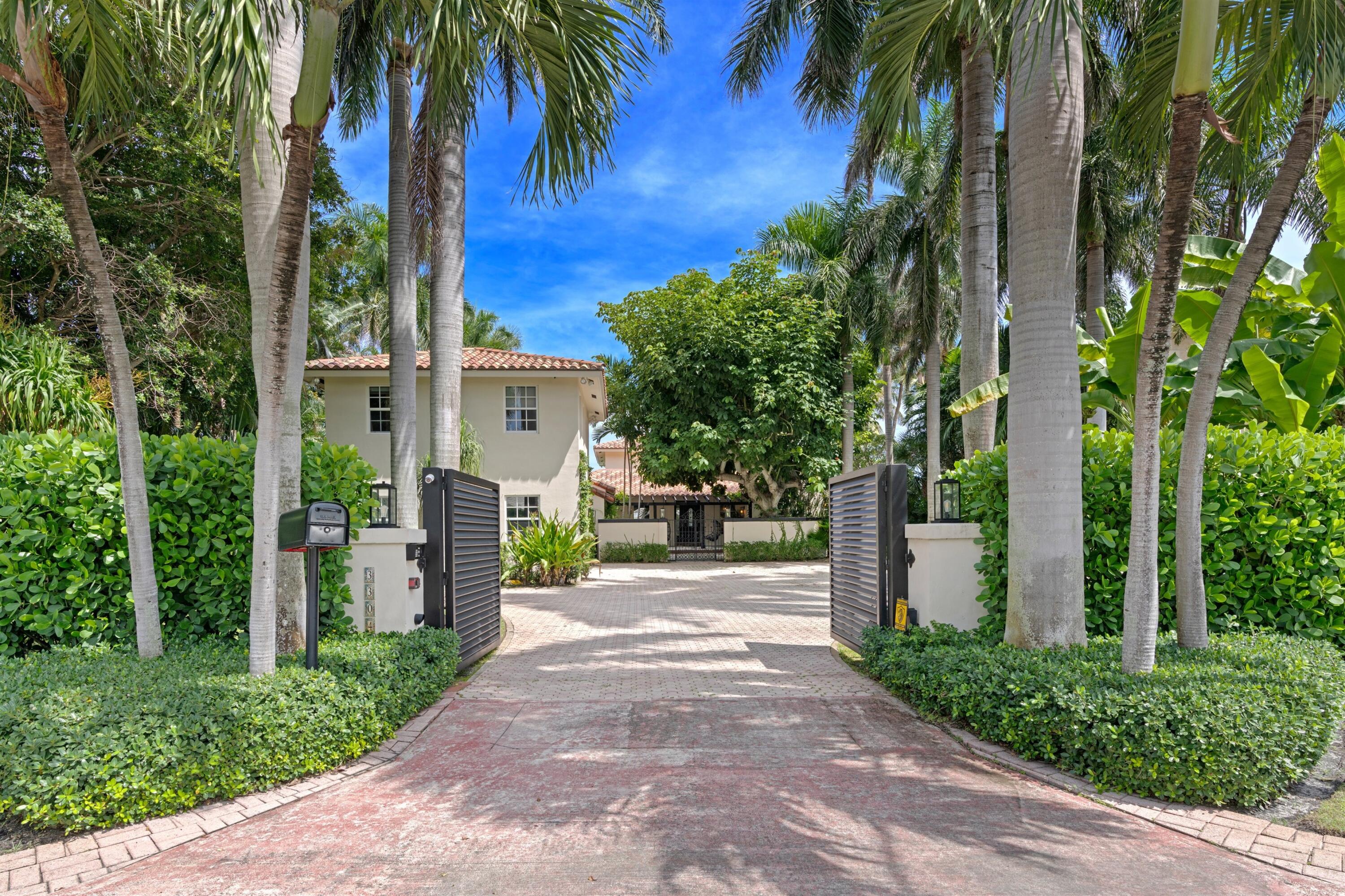 3304 N Flagler, West Palm Beach FL 33407