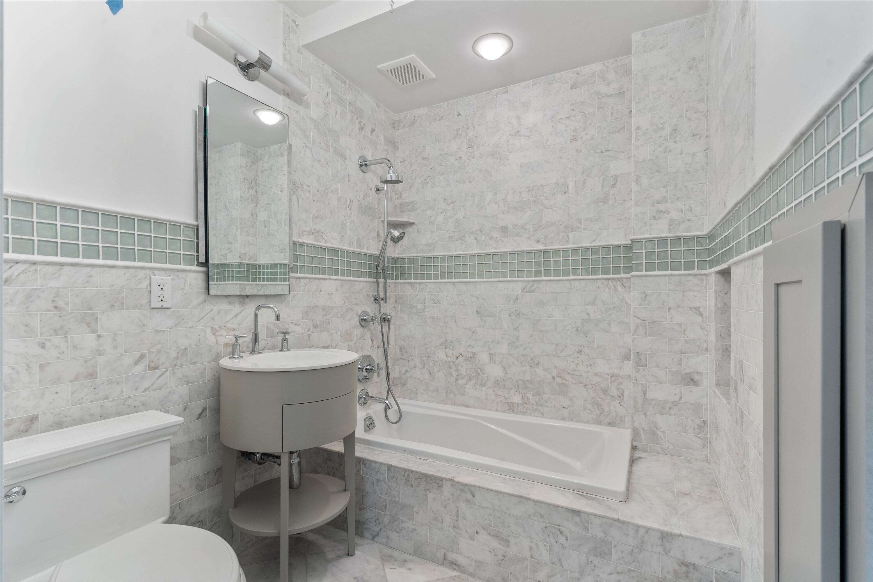 1032 SE 13th, Fort Lauderdale FL 33316