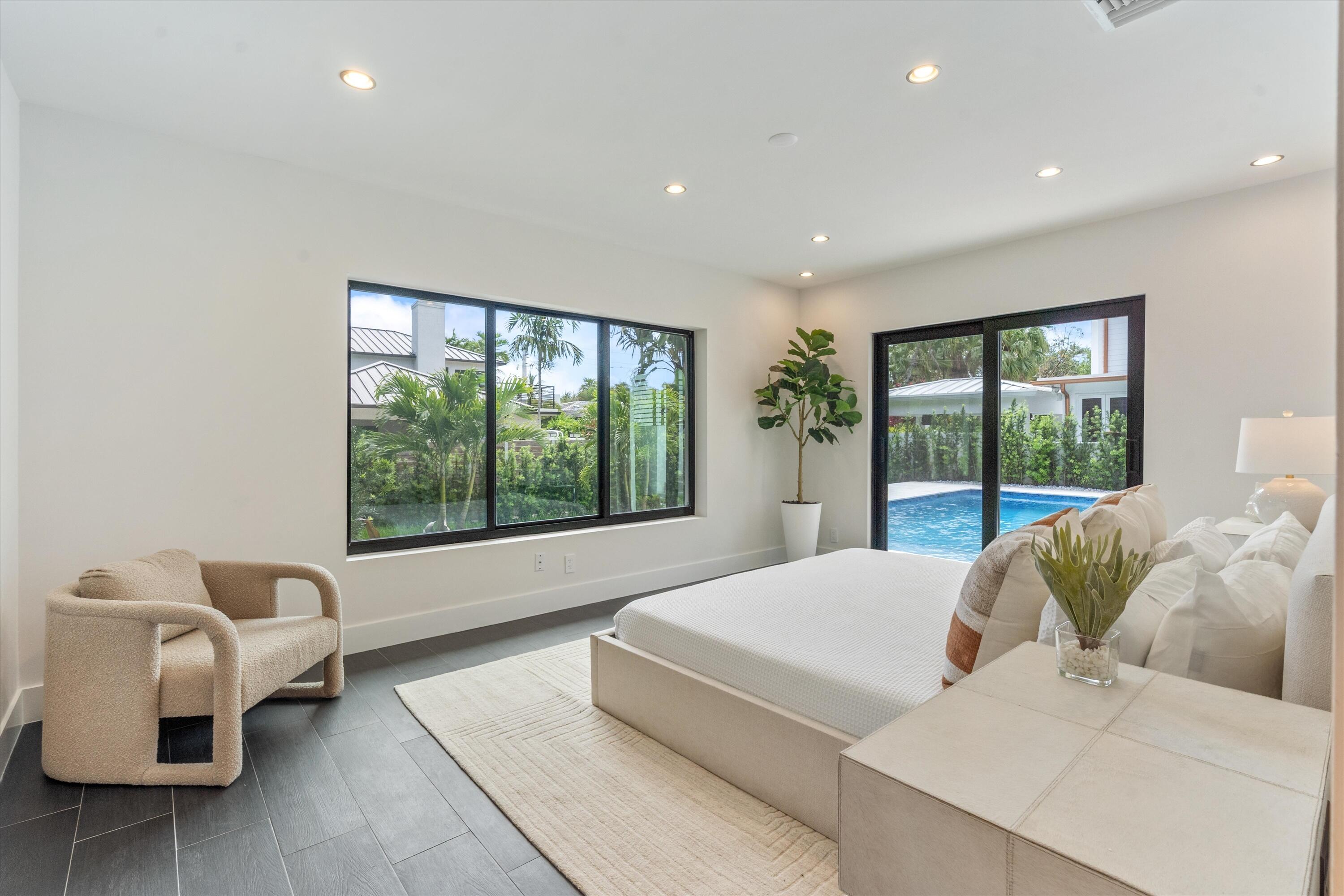 1032 SE 13th, Fort Lauderdale FL 33316