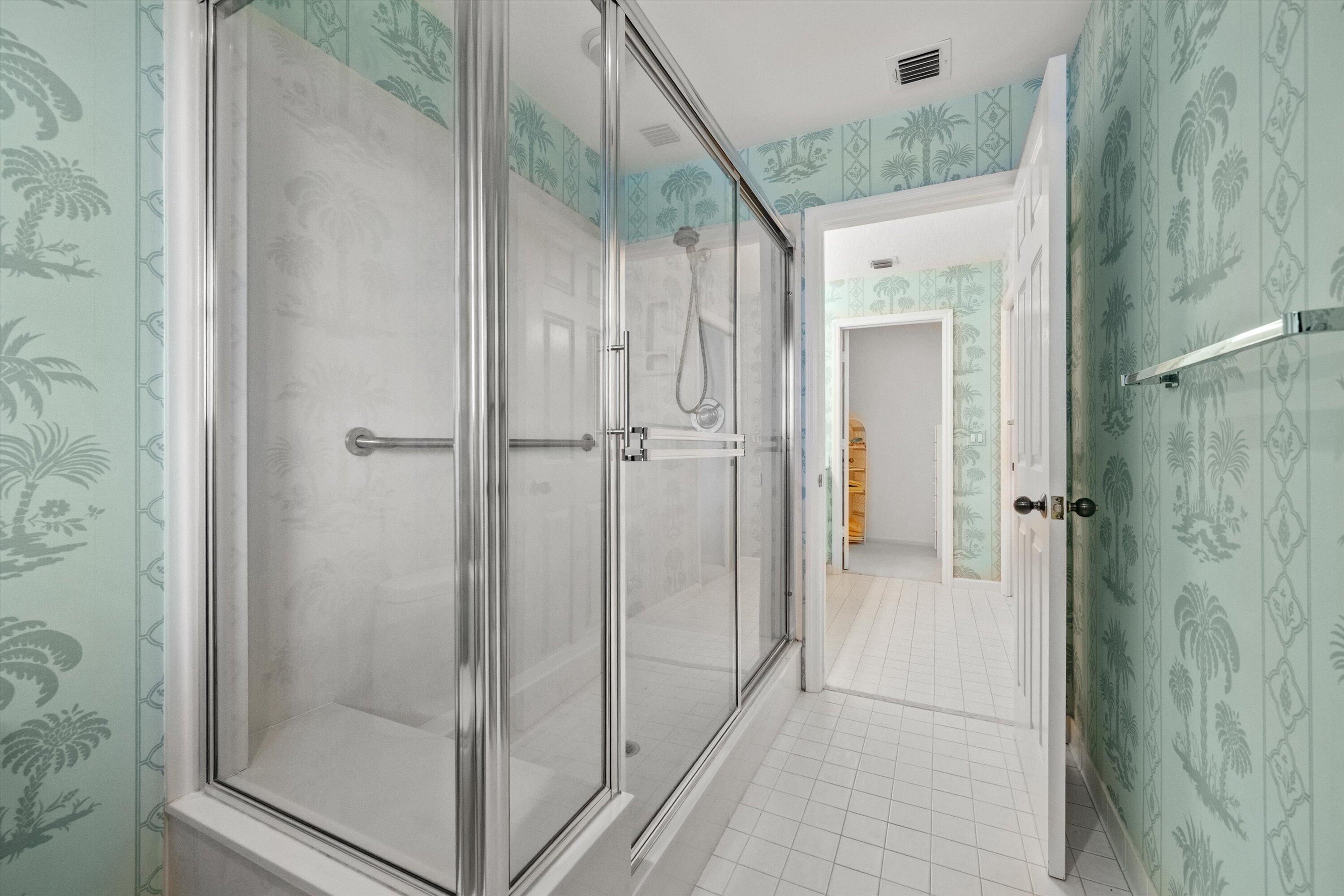 3971 Schooner Pointe #201, Jupiter FL 33477