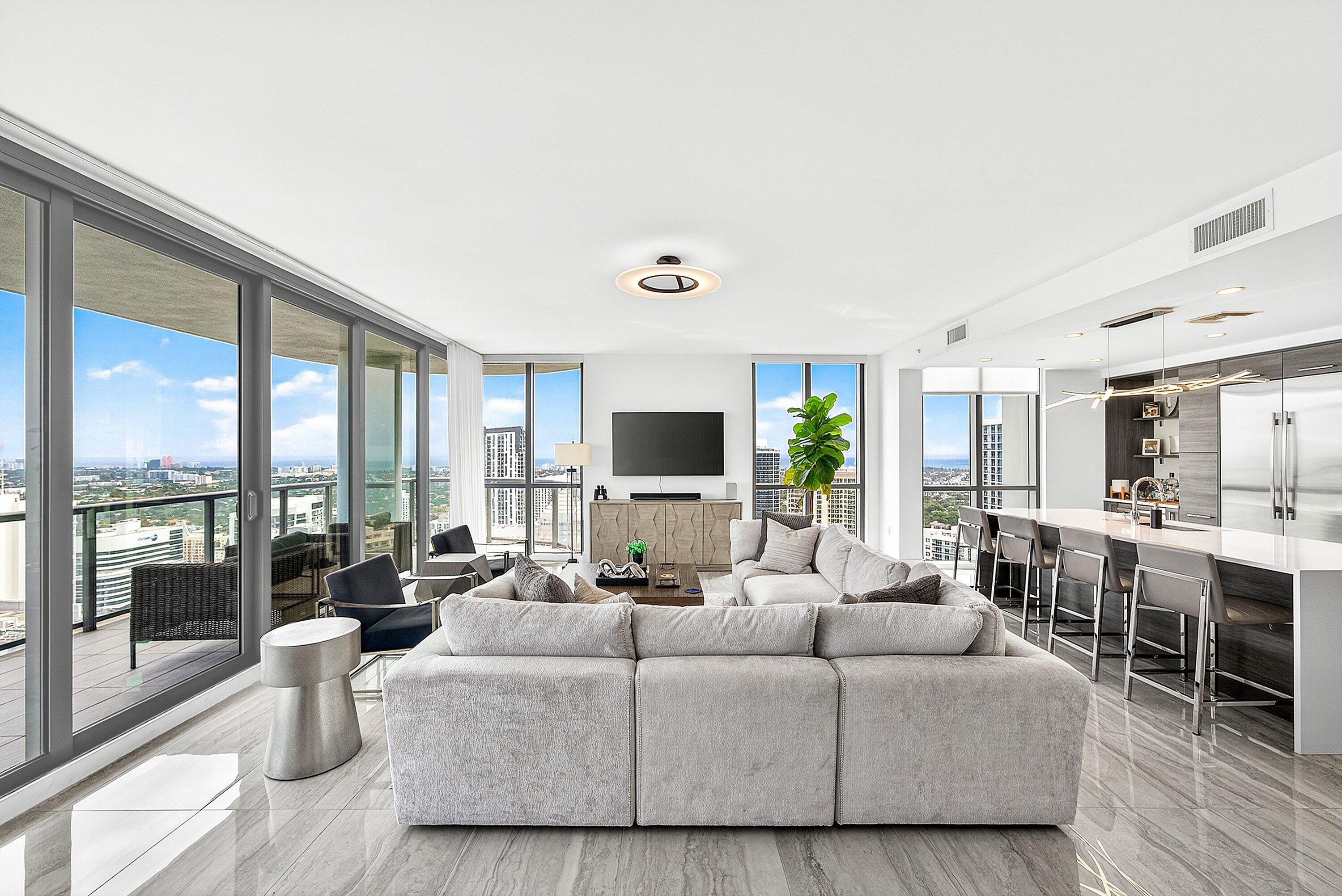 100 E Las Olas #4301, Fort Lauderdale FL 33301