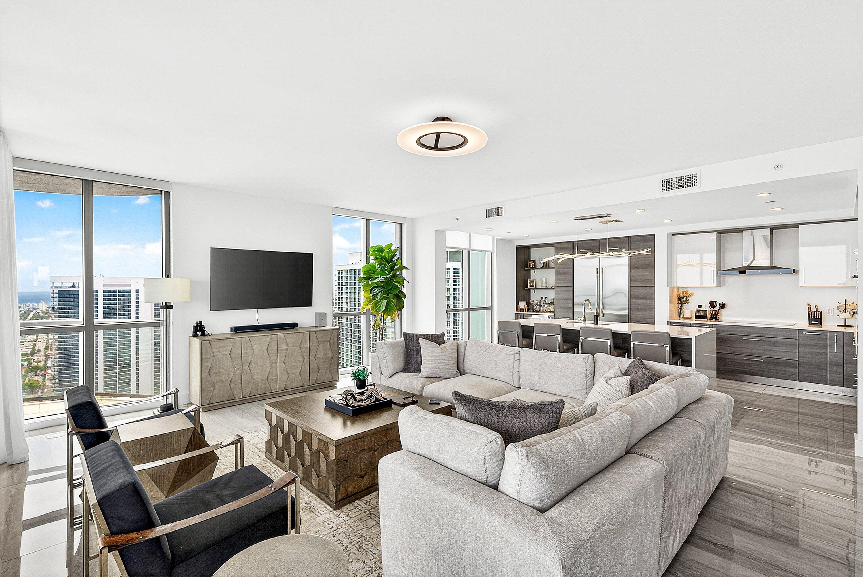 100 E Las Olas #4301, Fort Lauderdale FL 33301