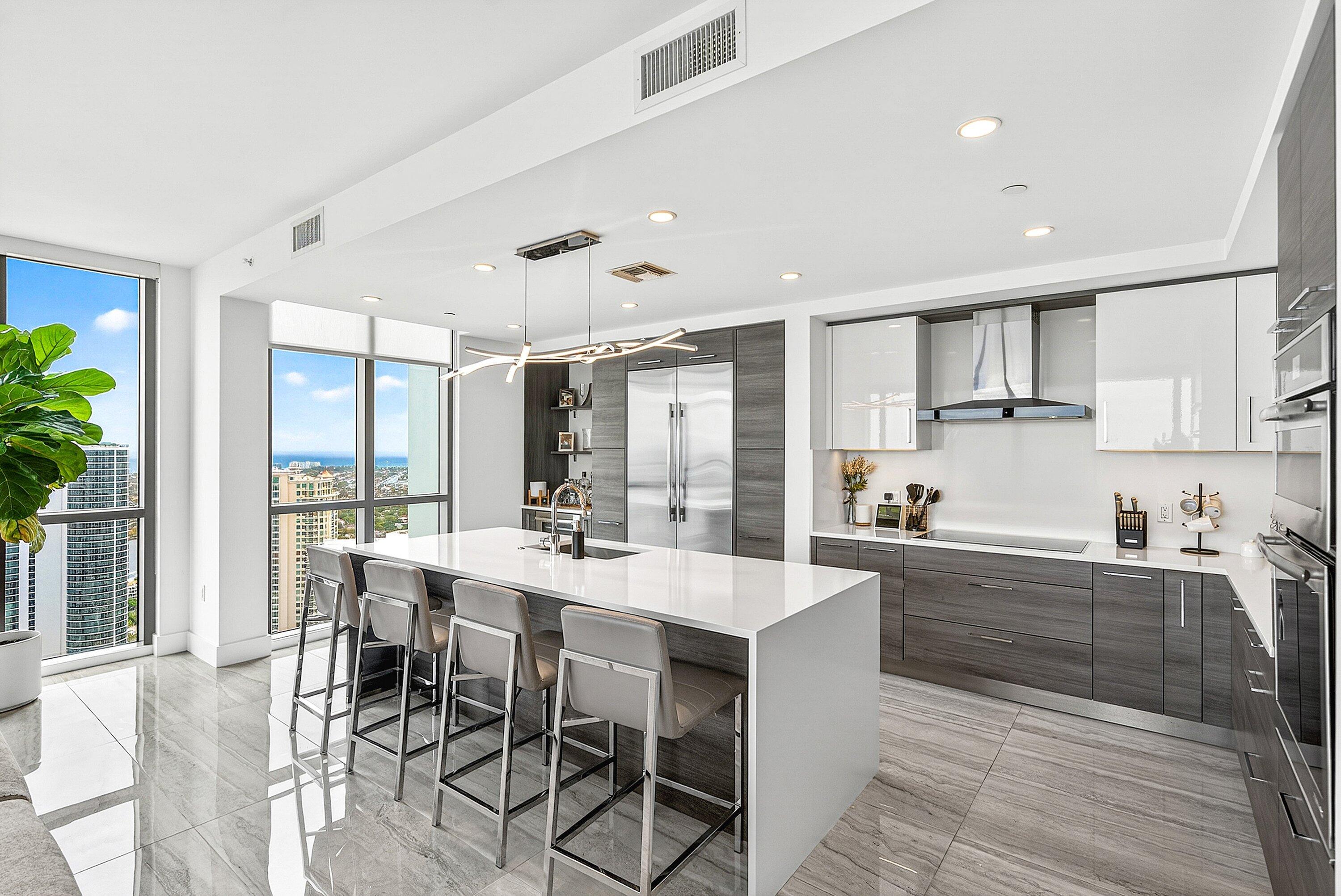 100 E Las Olas #4301, Fort Lauderdale FL 33301