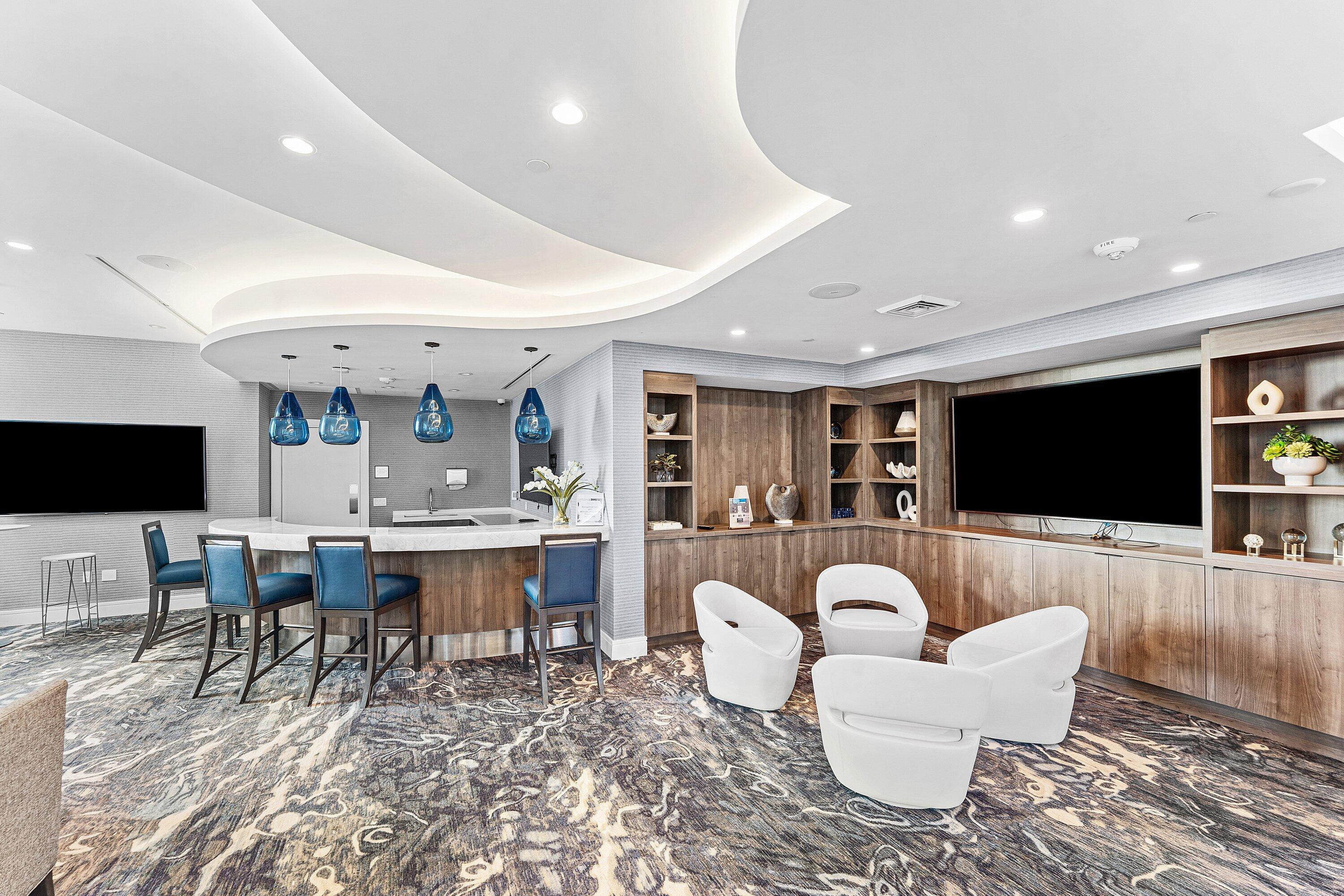 100 E Las Olas #4301, Fort Lauderdale FL 33301