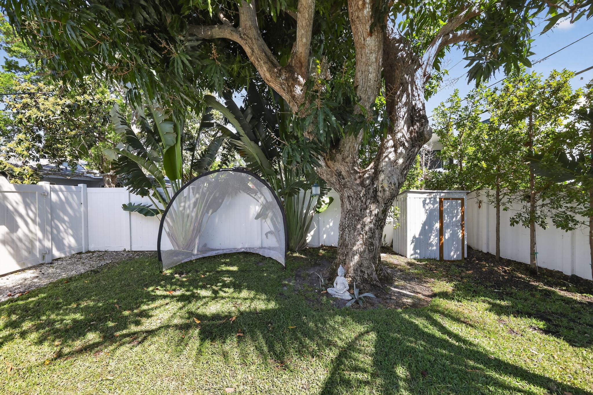 976 SW 11th, Boca Raton FL 33486