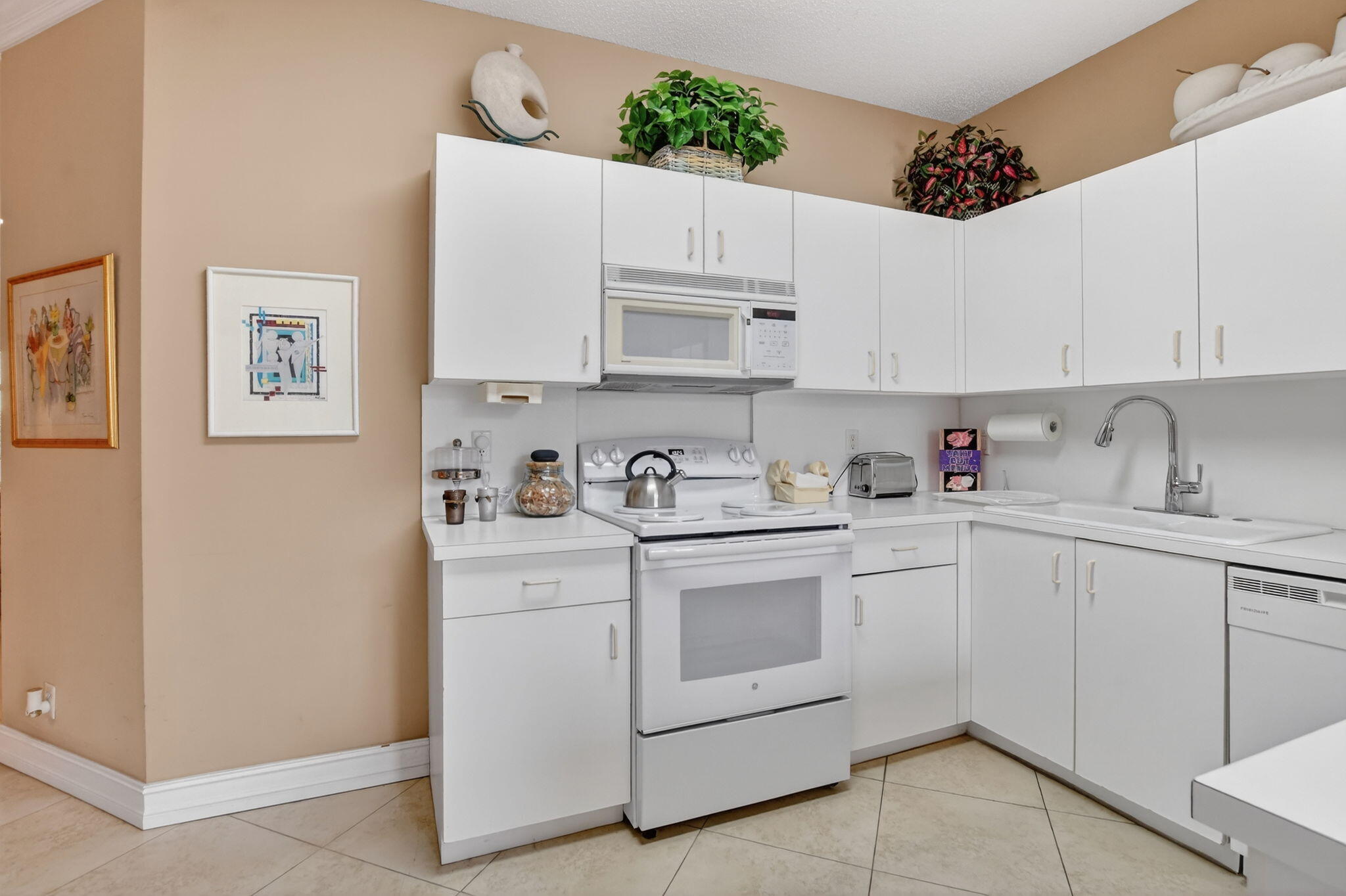 6712 Montego Bay #E, Boca Raton FL 33433