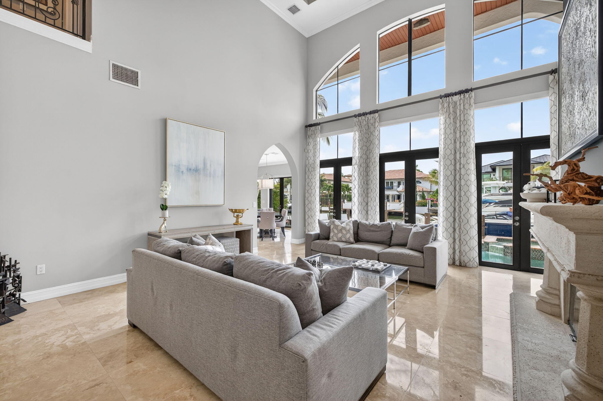 2406 Barcelona, Fort Lauderdale FL 33301