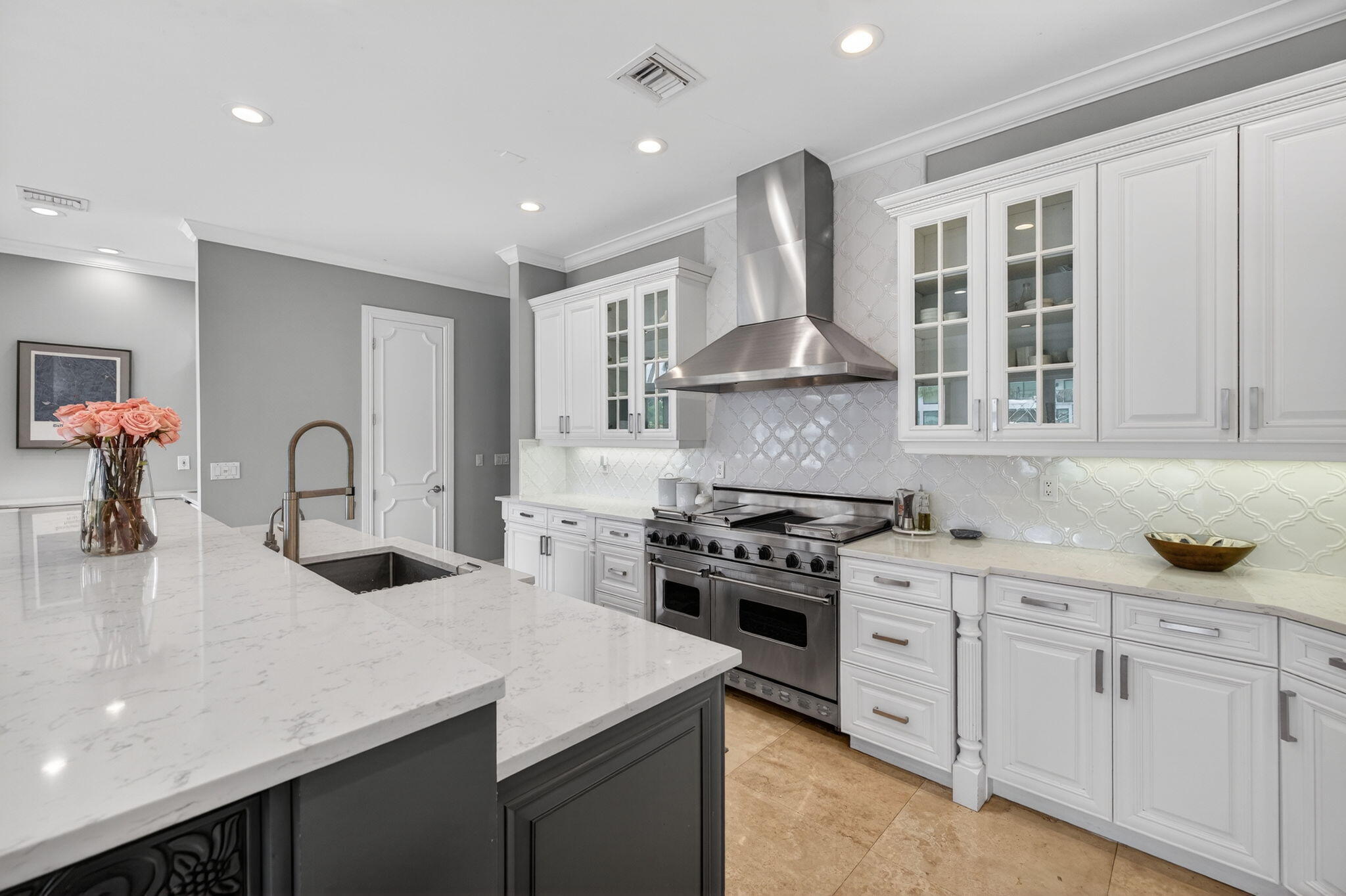 2406 Barcelona, Fort Lauderdale FL 33301