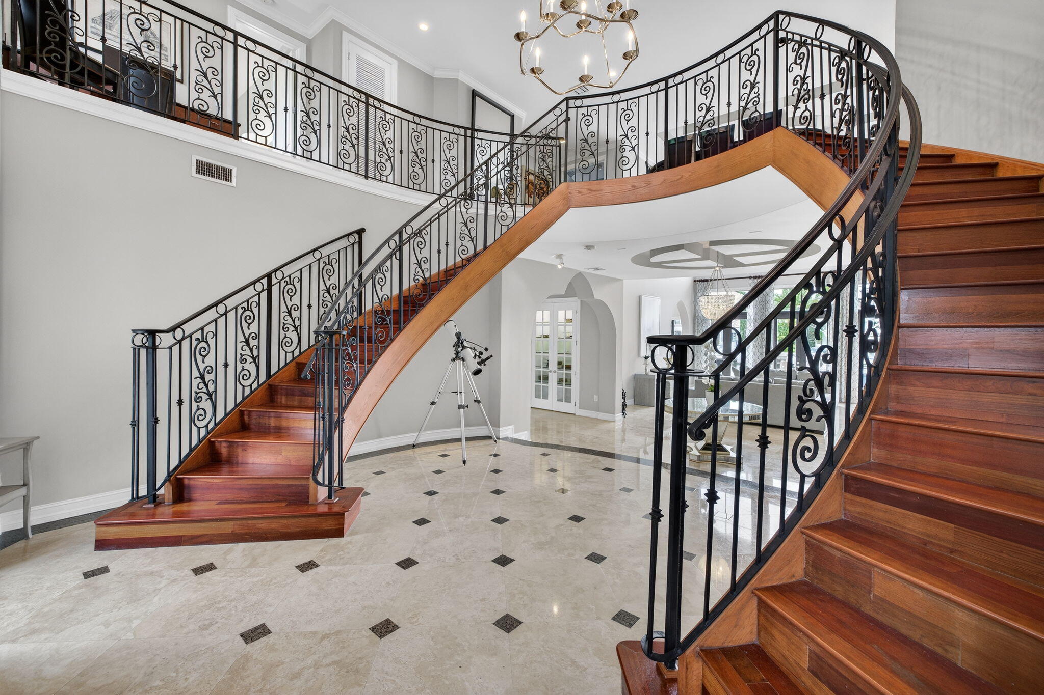 2406 Barcelona, Fort Lauderdale FL 33301