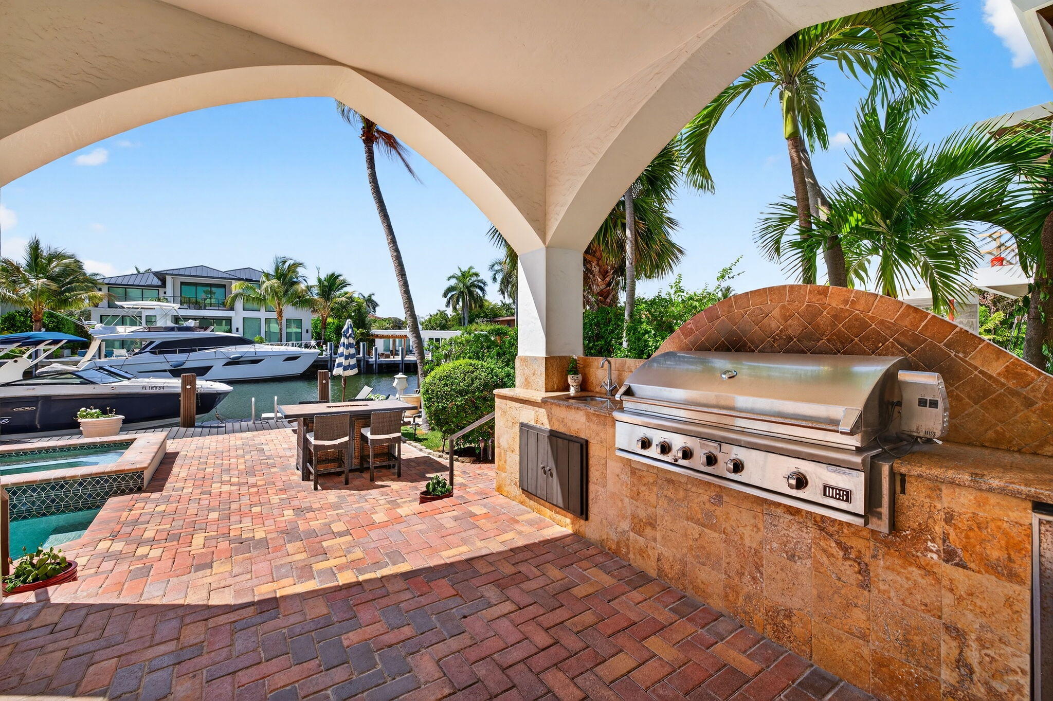 2406 Barcelona, Fort Lauderdale FL 33301