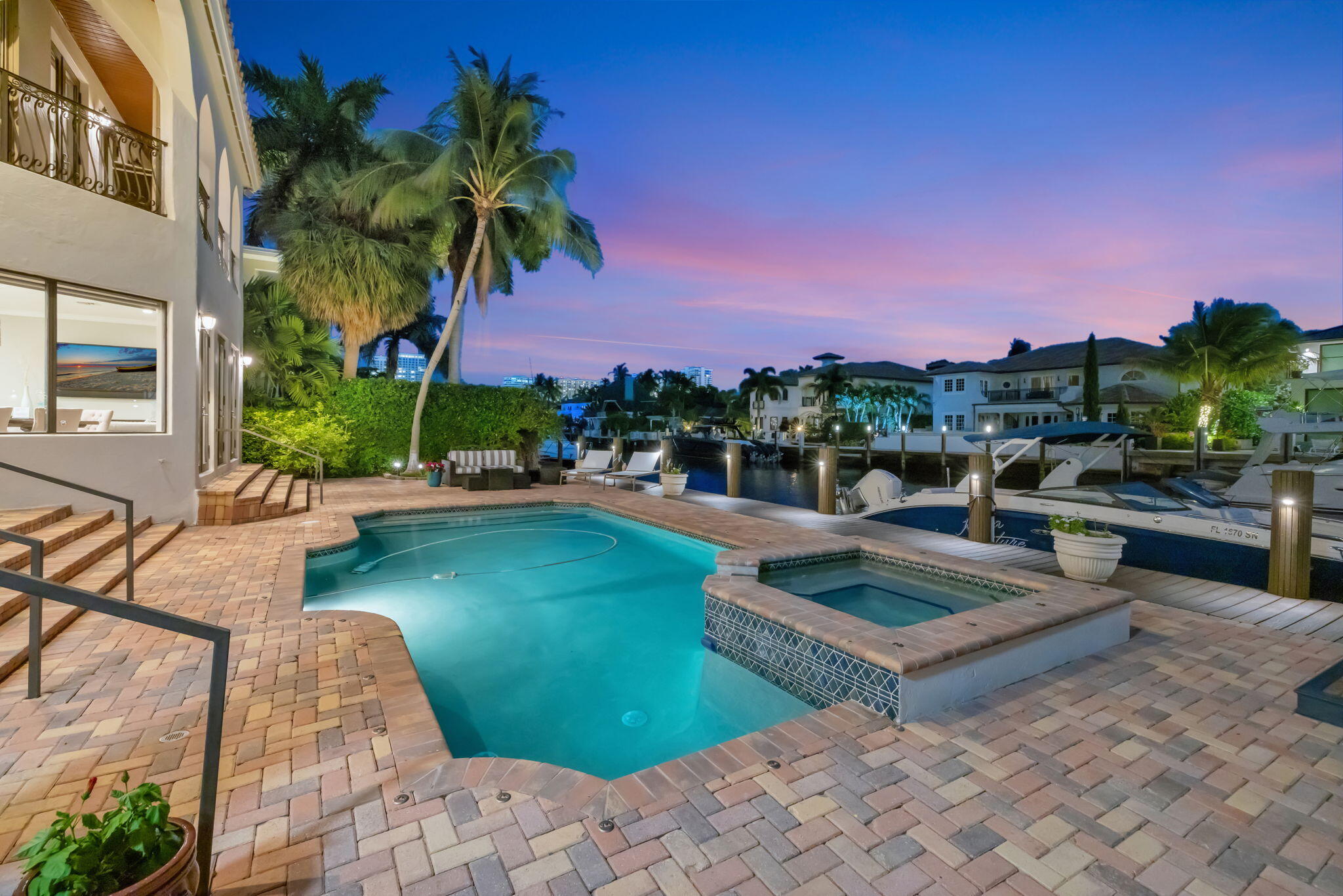 2406 Barcelona, Fort Lauderdale FL 33301