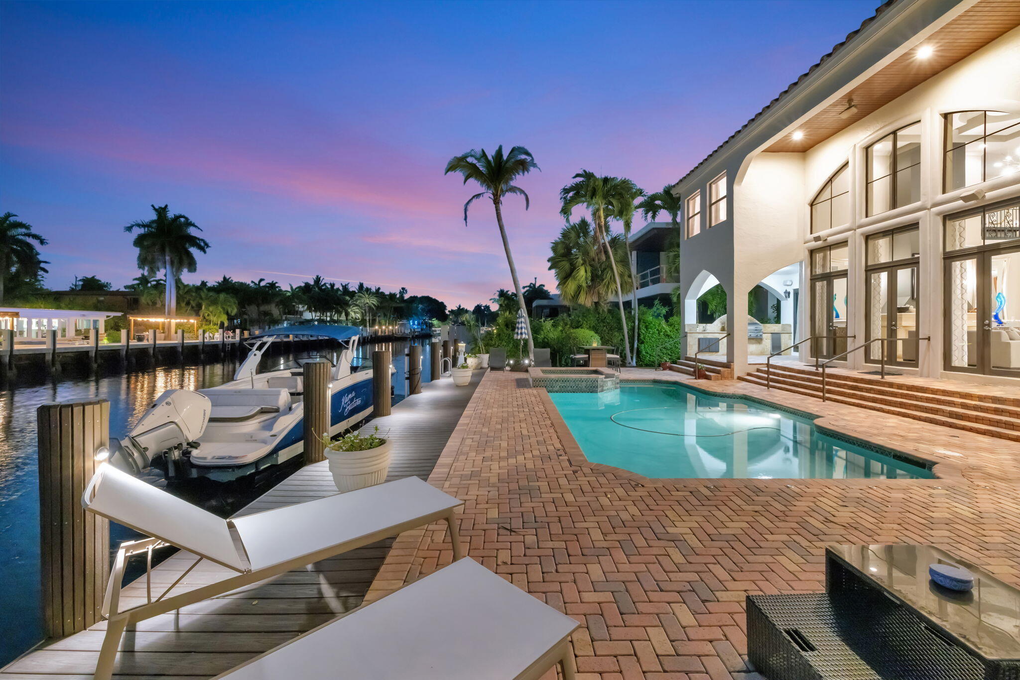 2406 Barcelona, Fort Lauderdale FL 33301