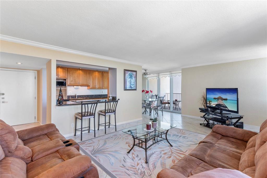 2881 NE 33rd #Ph A, Fort Lauderdale FL 33306