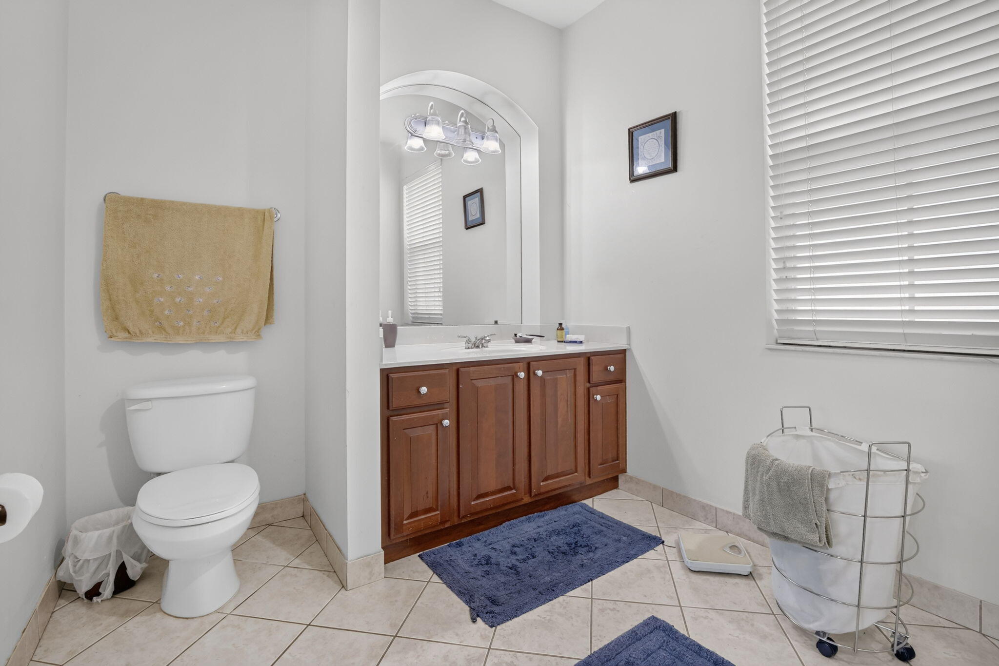 13382 Lakepointe, Cooper City FL 33330