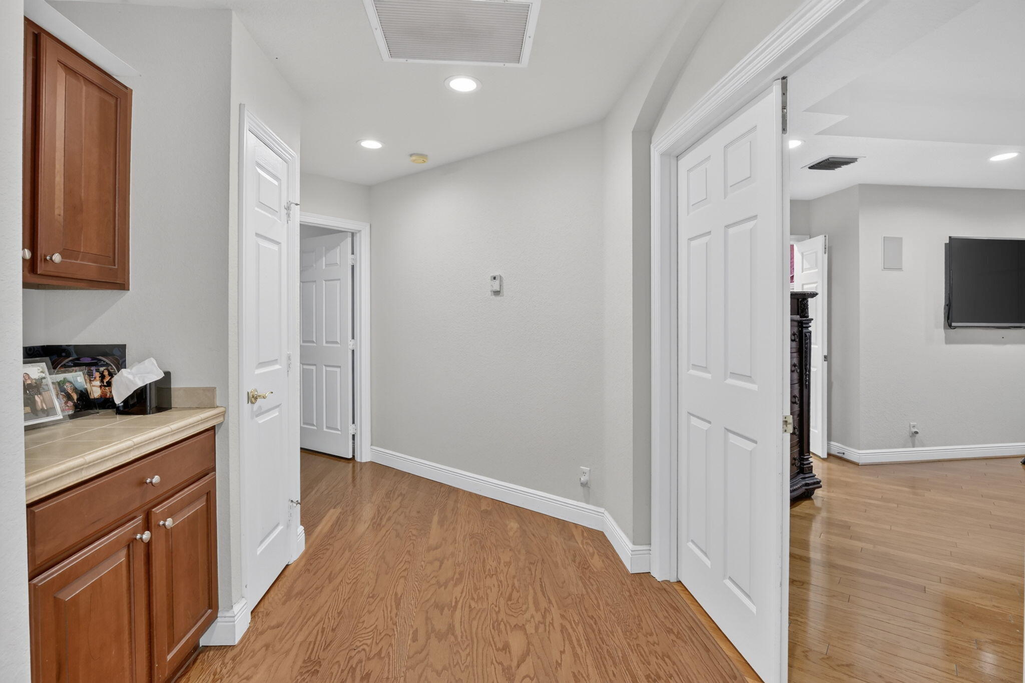 13382 Lakepointe, Cooper City FL 33330