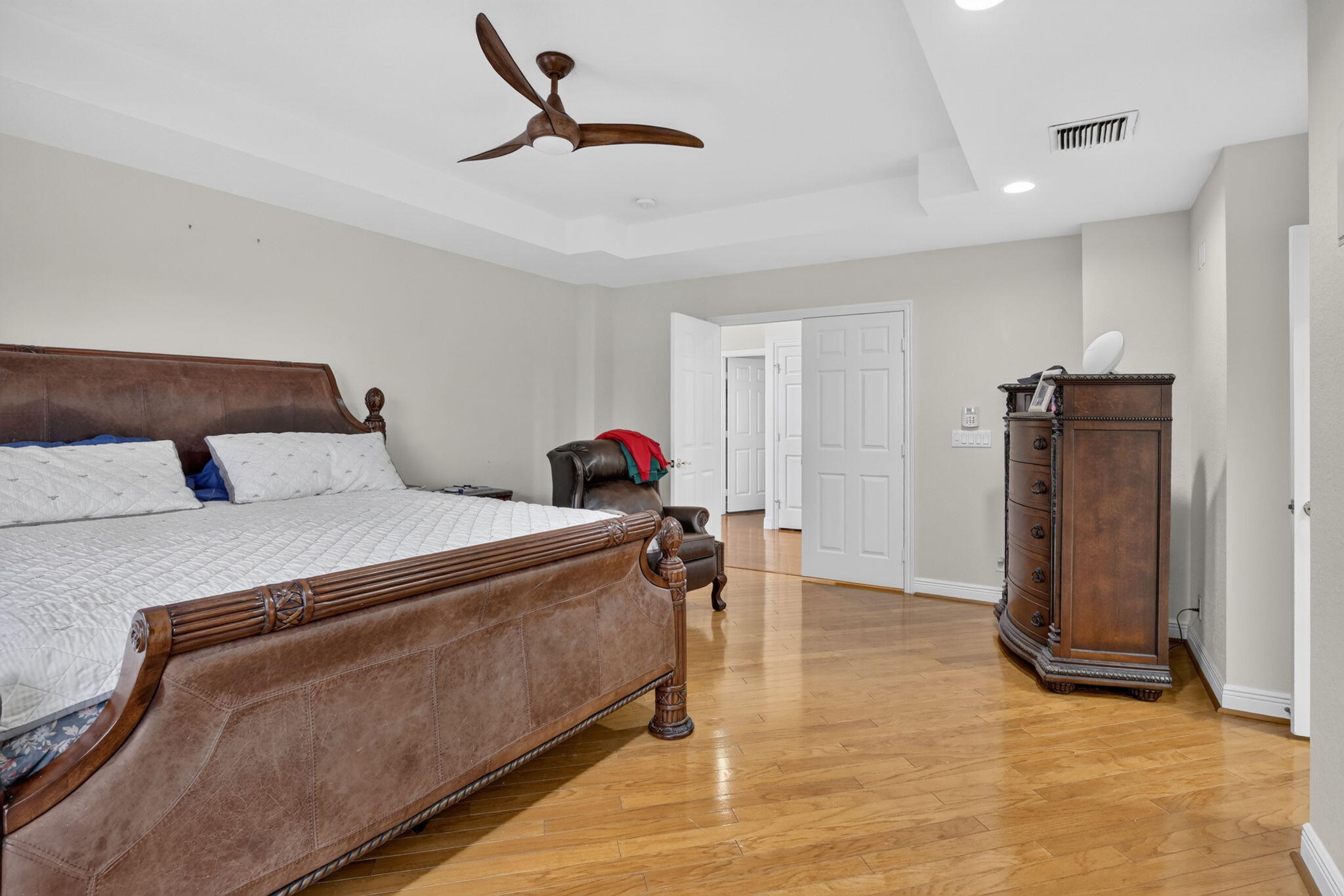 13382 Lakepointe, Cooper City FL 33330