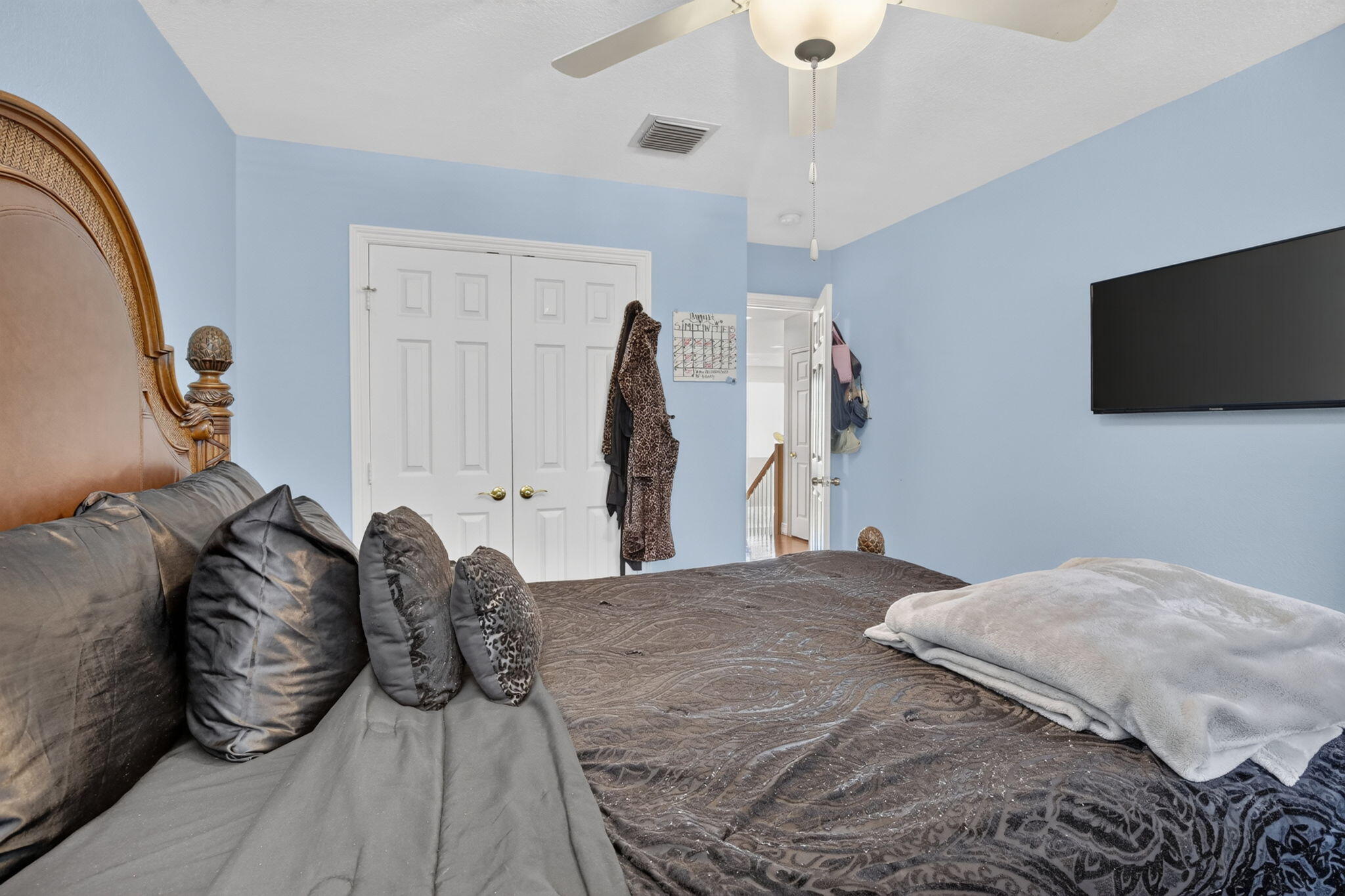 13382 Lakepointe, Cooper City FL 33330