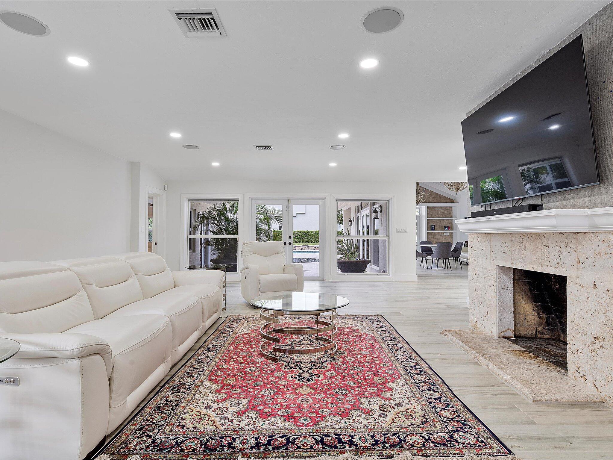 411 Poinciana, Fort Lauderdale FL 33301