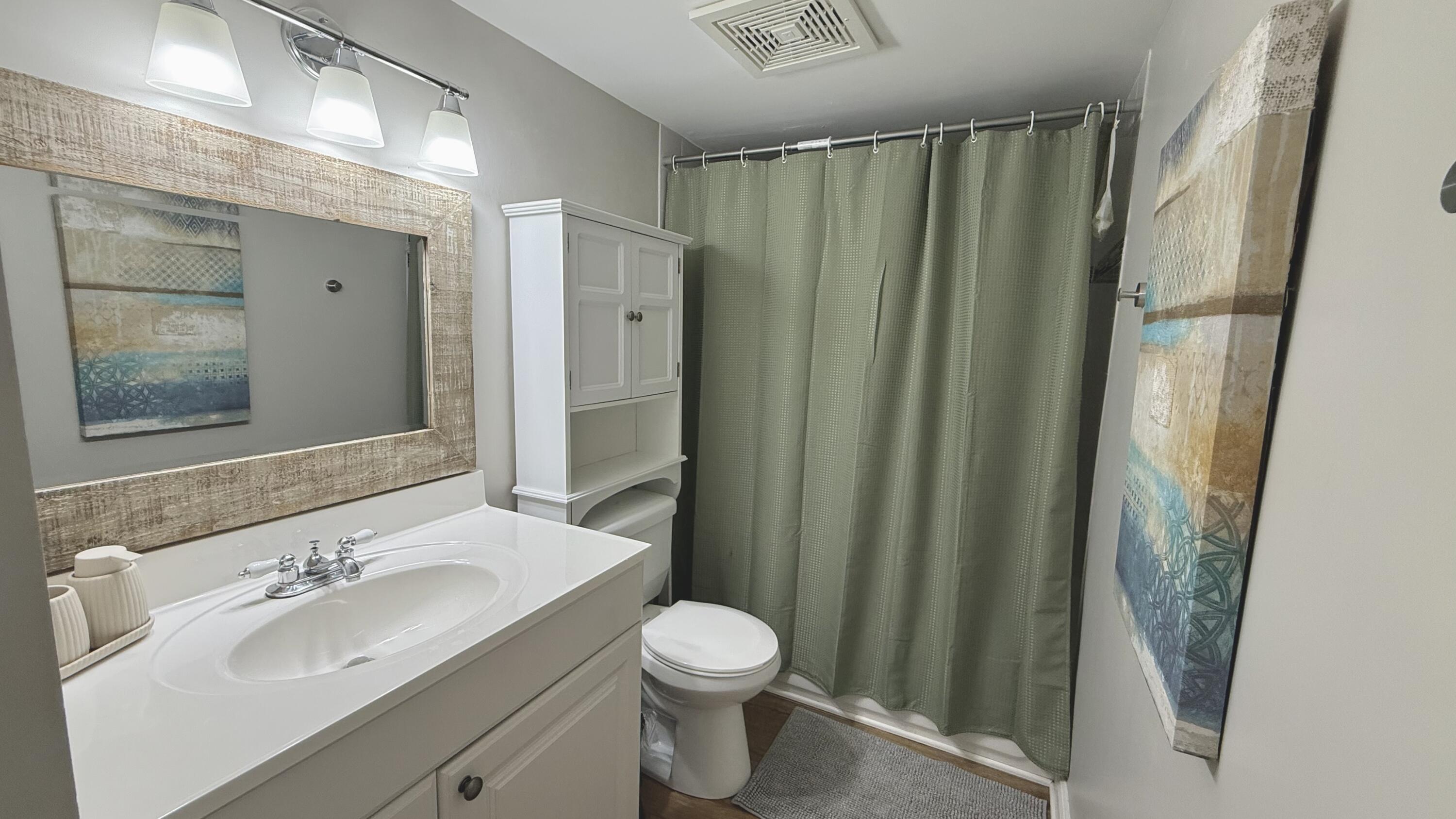 401 Golden Isles #409, Hallandale Beach FL 33009