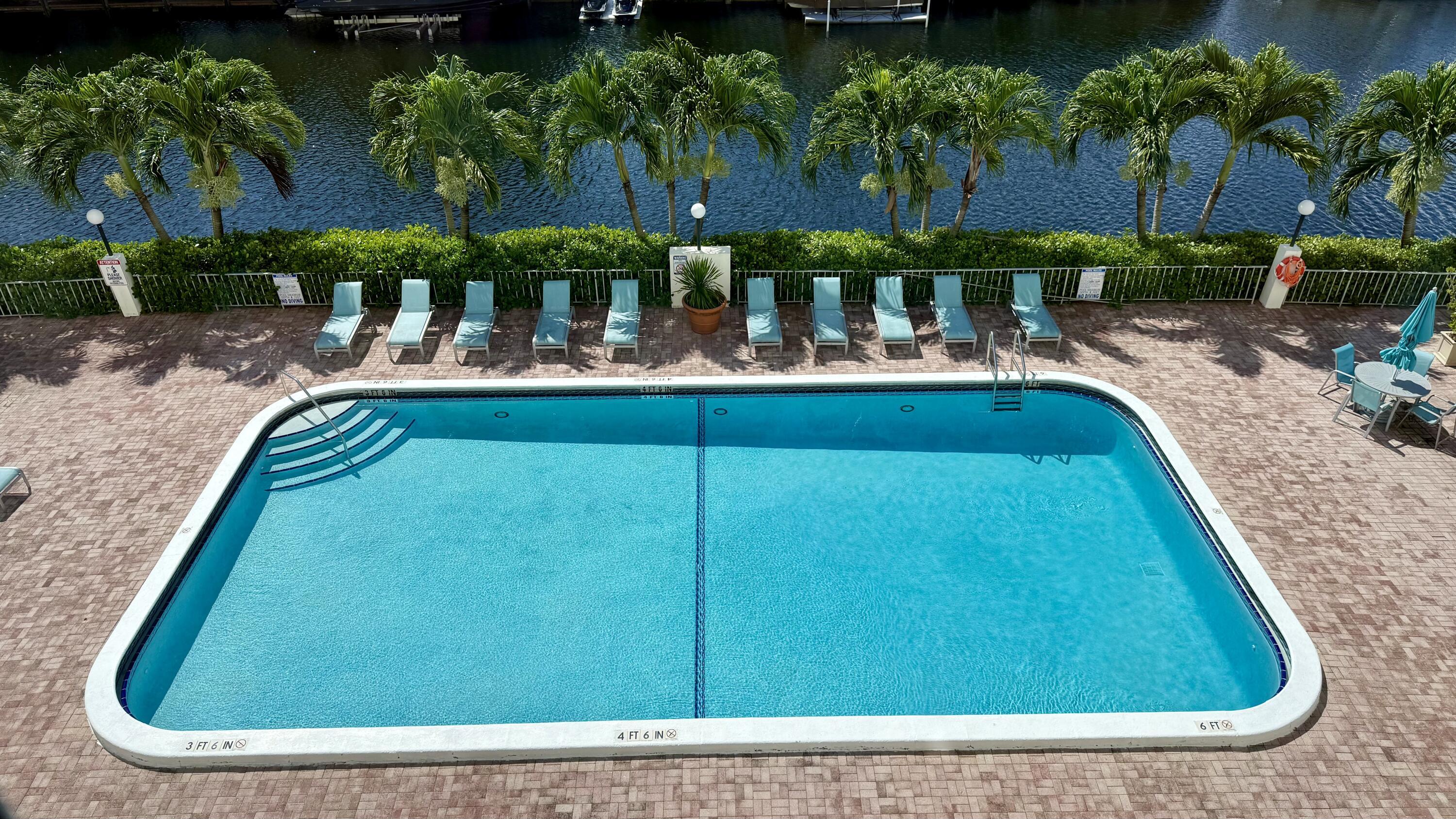 401 Golden Isles #409, Hallandale Beach FL 33009