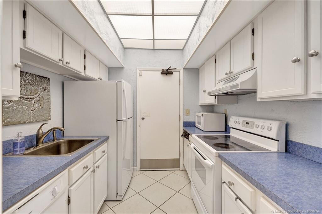 1357 NE Ocean #312, Stuart FL 34996