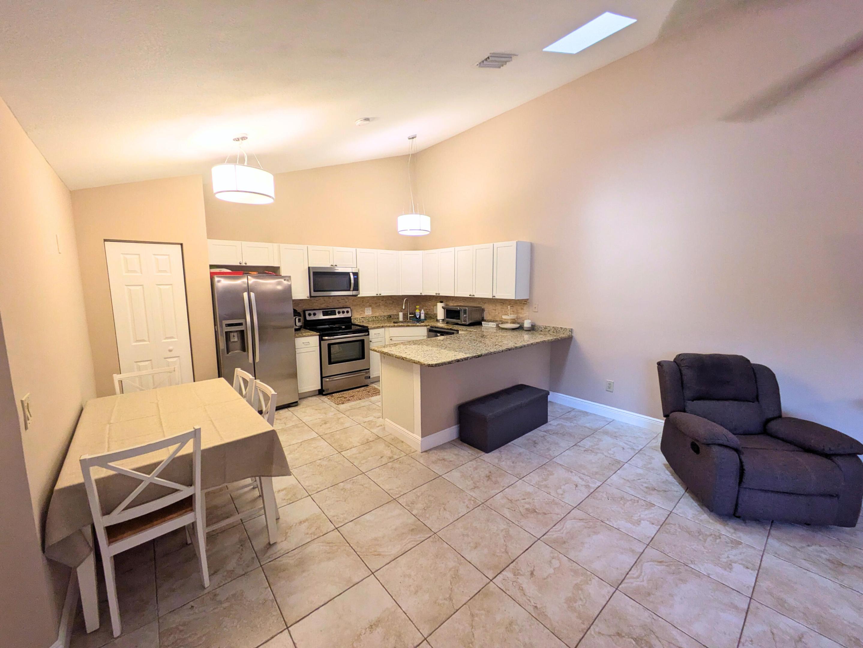 5513 Eagle Lake, Palm Beach Gardens FL 33418