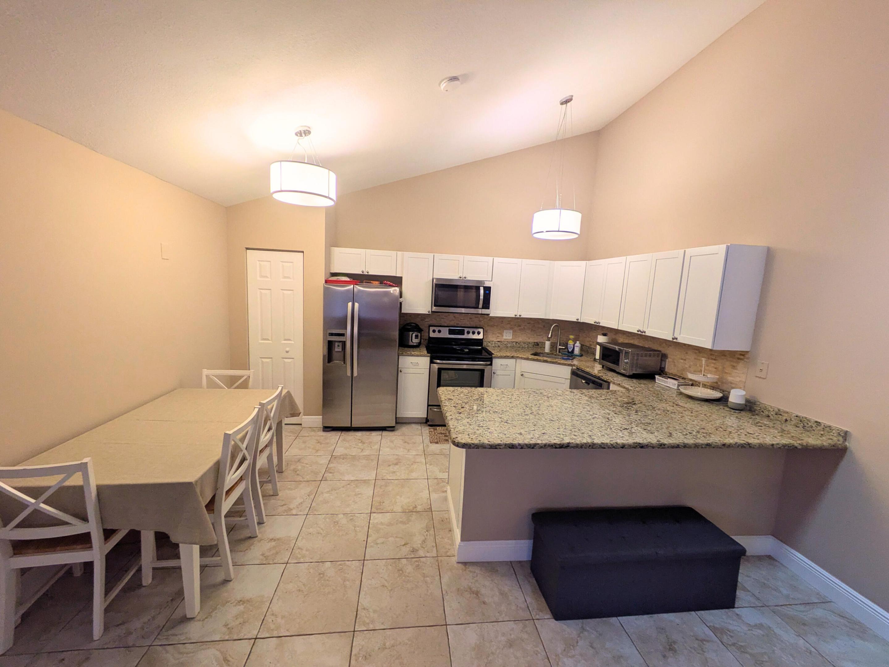 5513 Eagle Lake, Palm Beach Gardens FL 33418