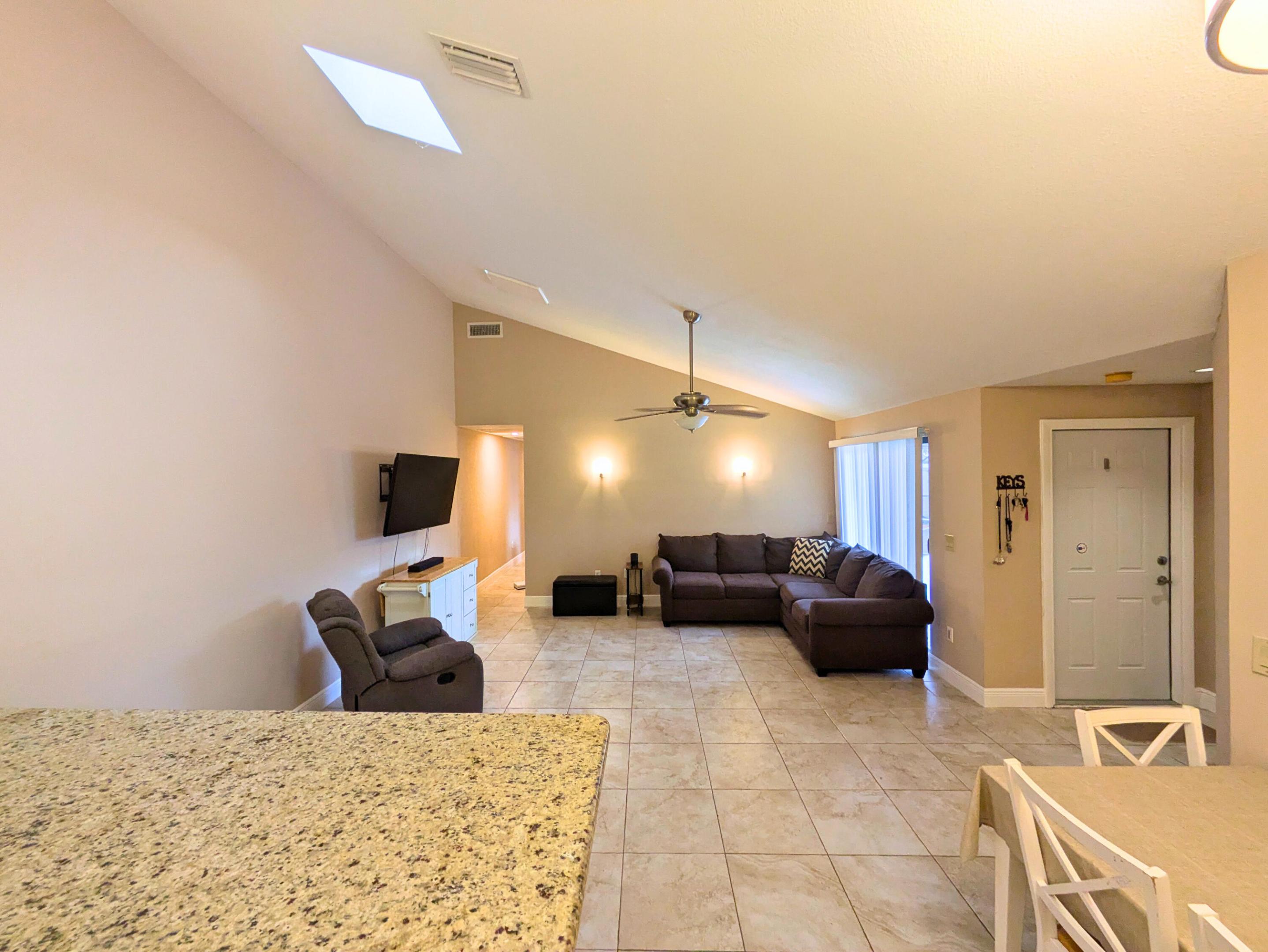 5513 Eagle Lake, Palm Beach Gardens FL 33418