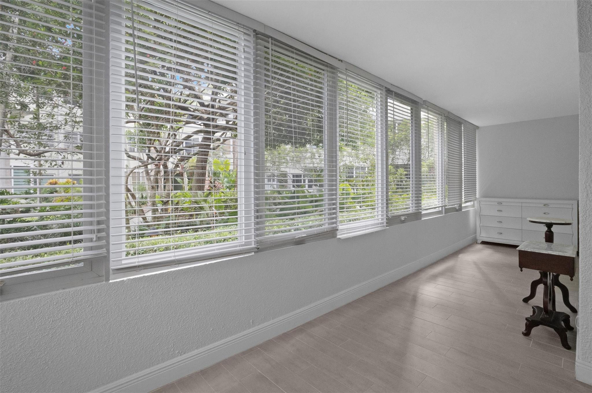 1000 SE 4th #127, Fort Lauderdale FL 33301