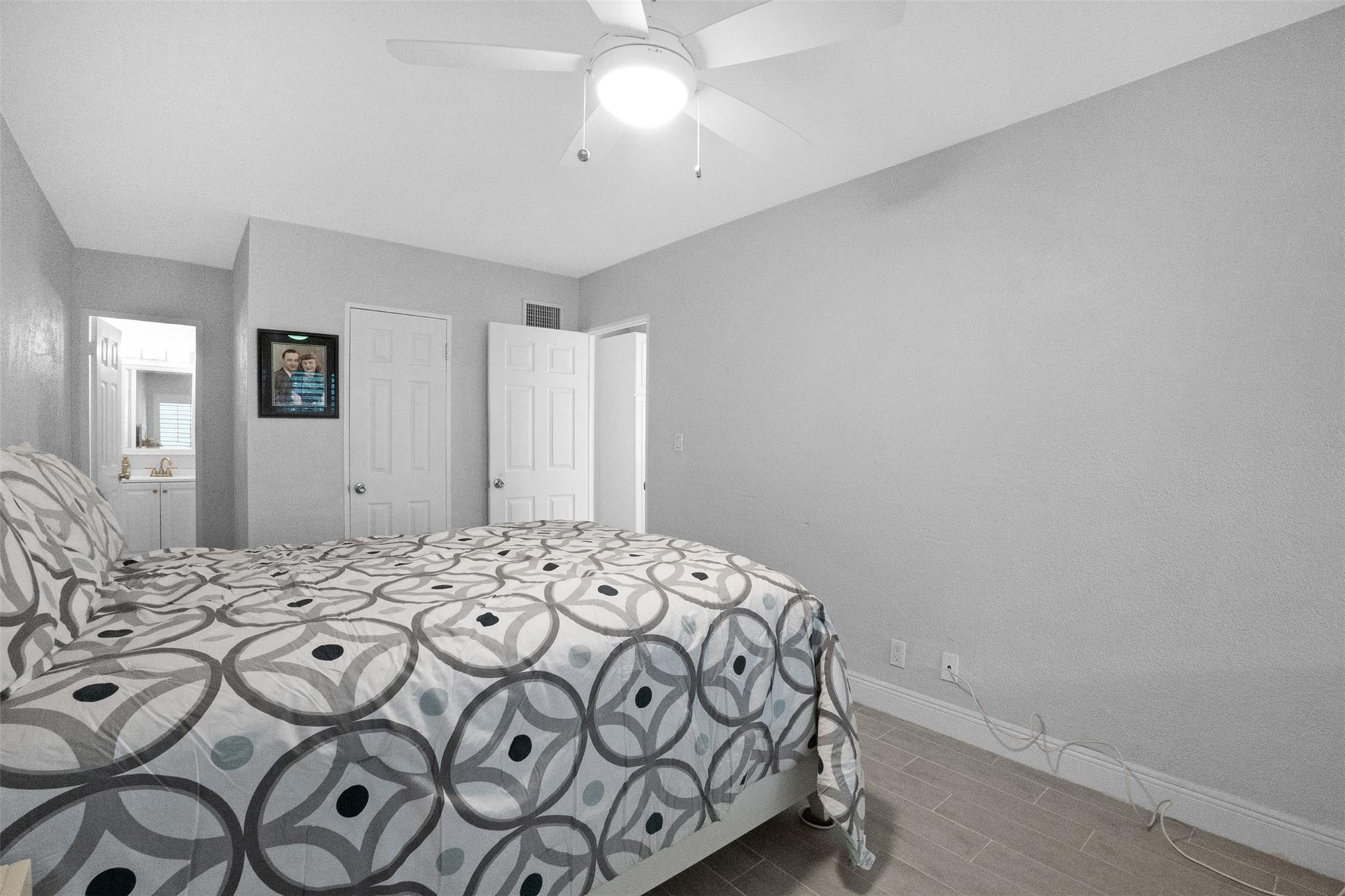 1000 SE 4th #127, Fort Lauderdale FL 33301