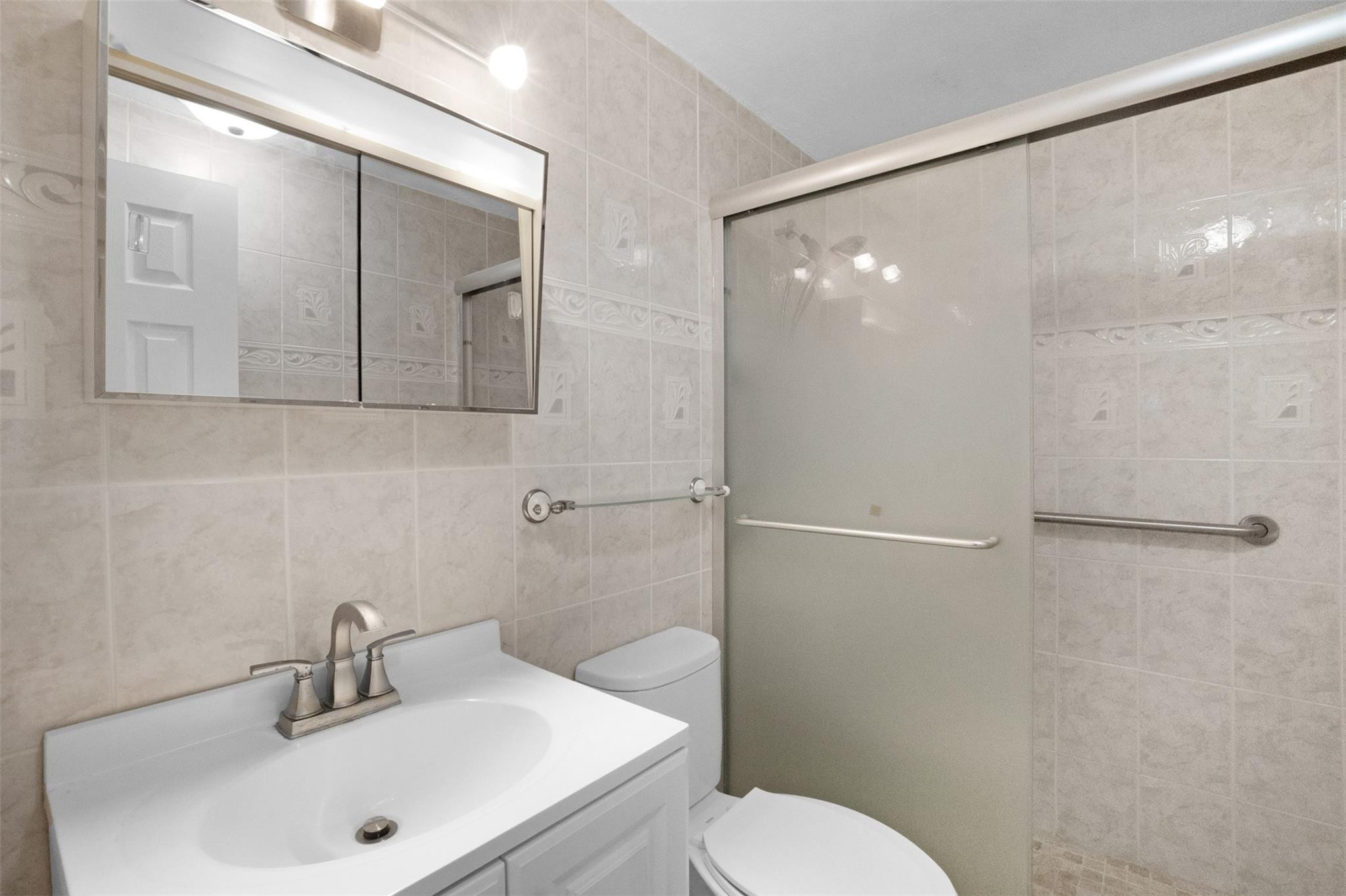 1000 SE 4th #127, Fort Lauderdale FL 33301