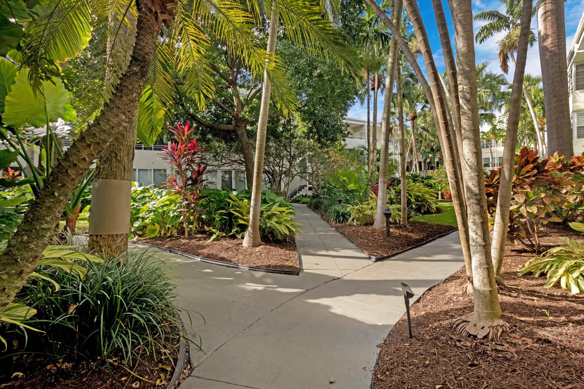 1000 SE 4th #127, Fort Lauderdale FL 33301