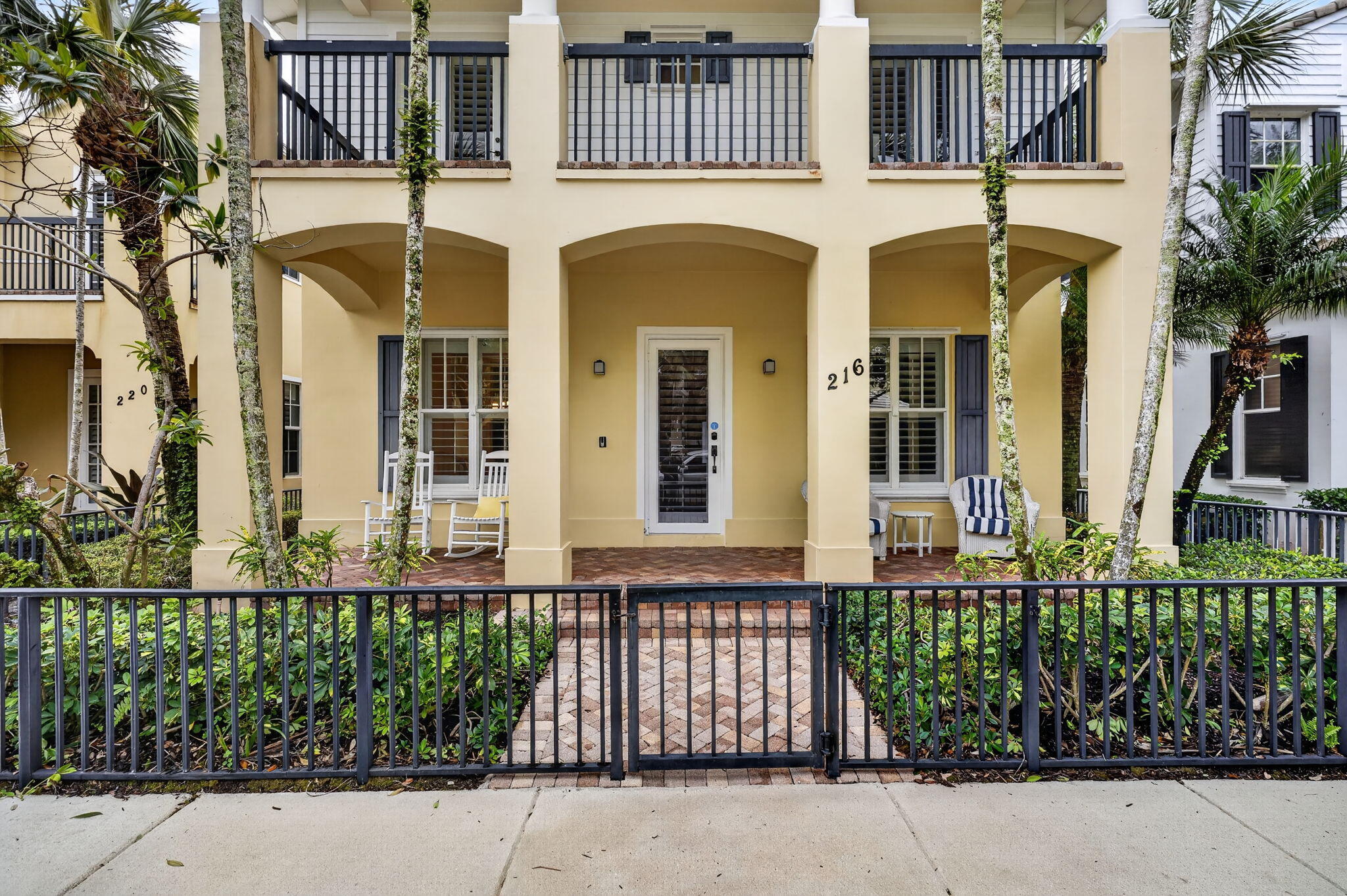 216 W Bay Cedar, Jupiter FL 33458