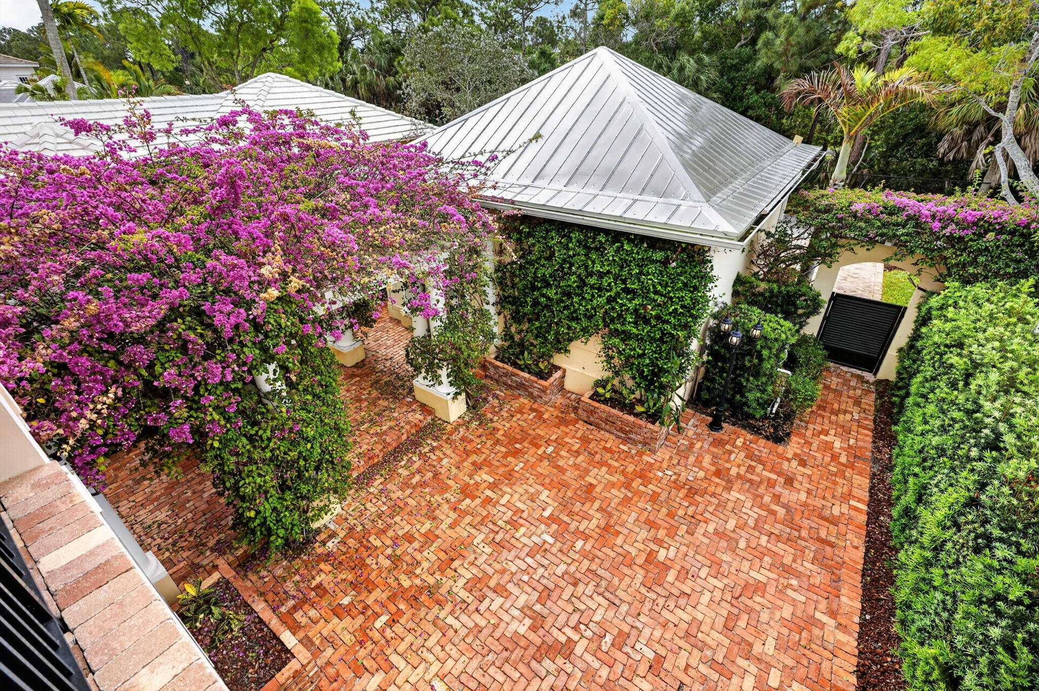 216 W Bay Cedar, Jupiter FL 33458