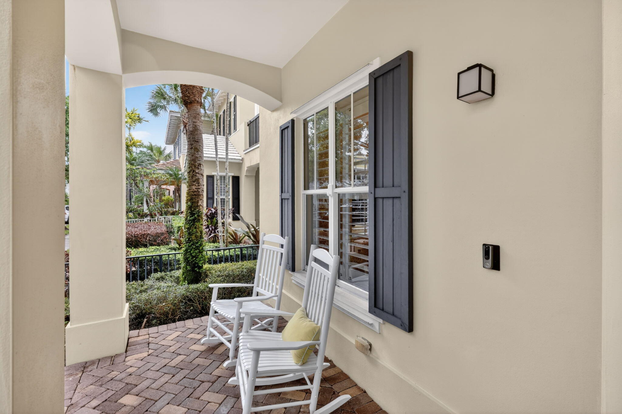 216 W Bay Cedar, Jupiter FL 33458