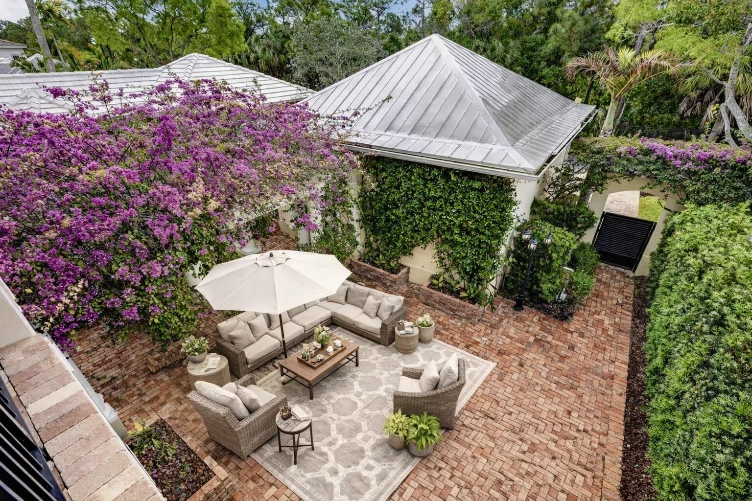 216 W Bay Cedar, Jupiter FL 33458