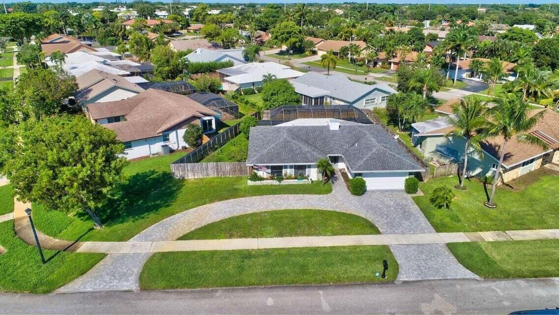 4833 Fox Hunt, Boca Raton FL 33487