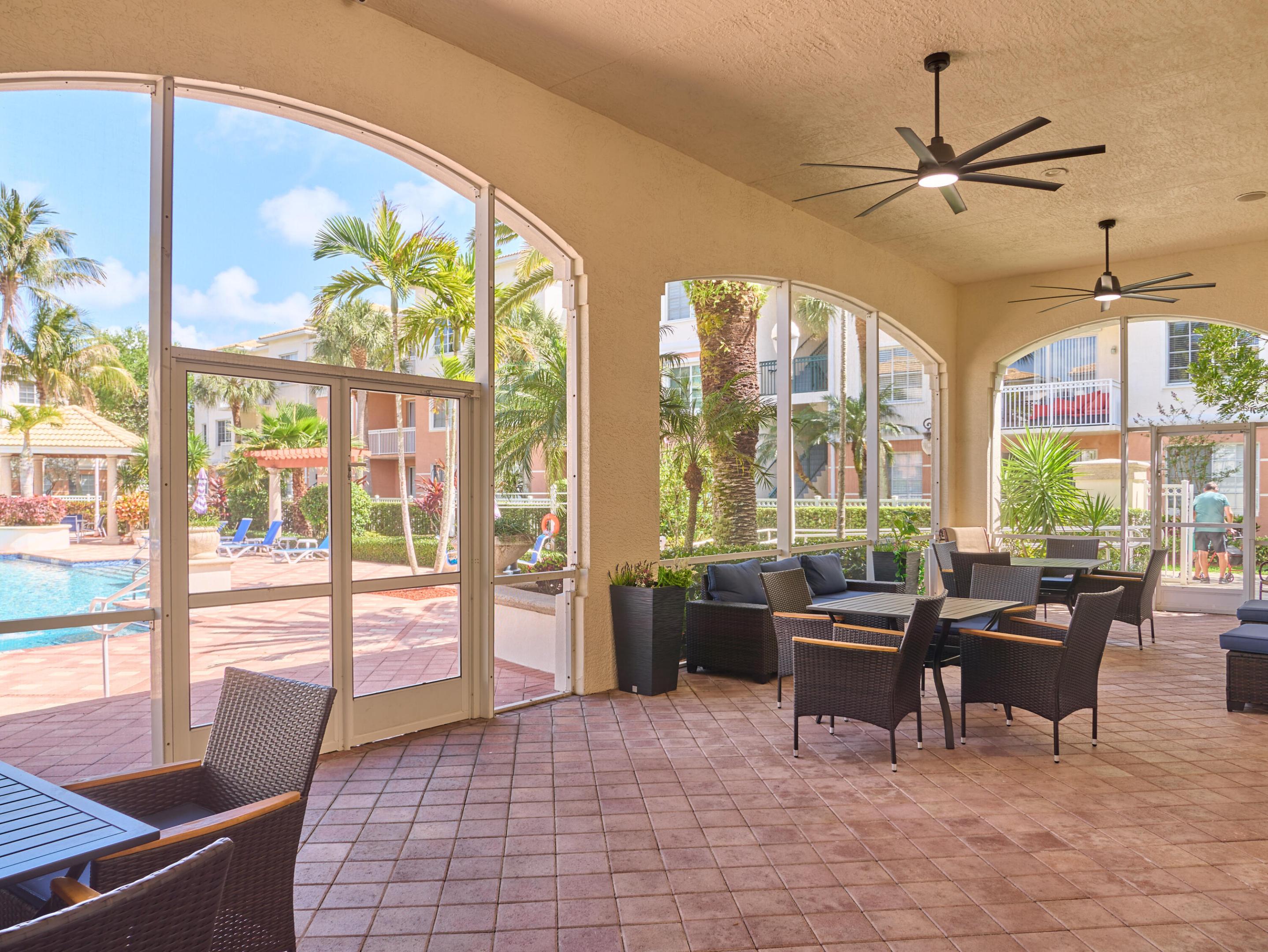9112 Myrtlewood, Palm Beach Gardens FL 33418
