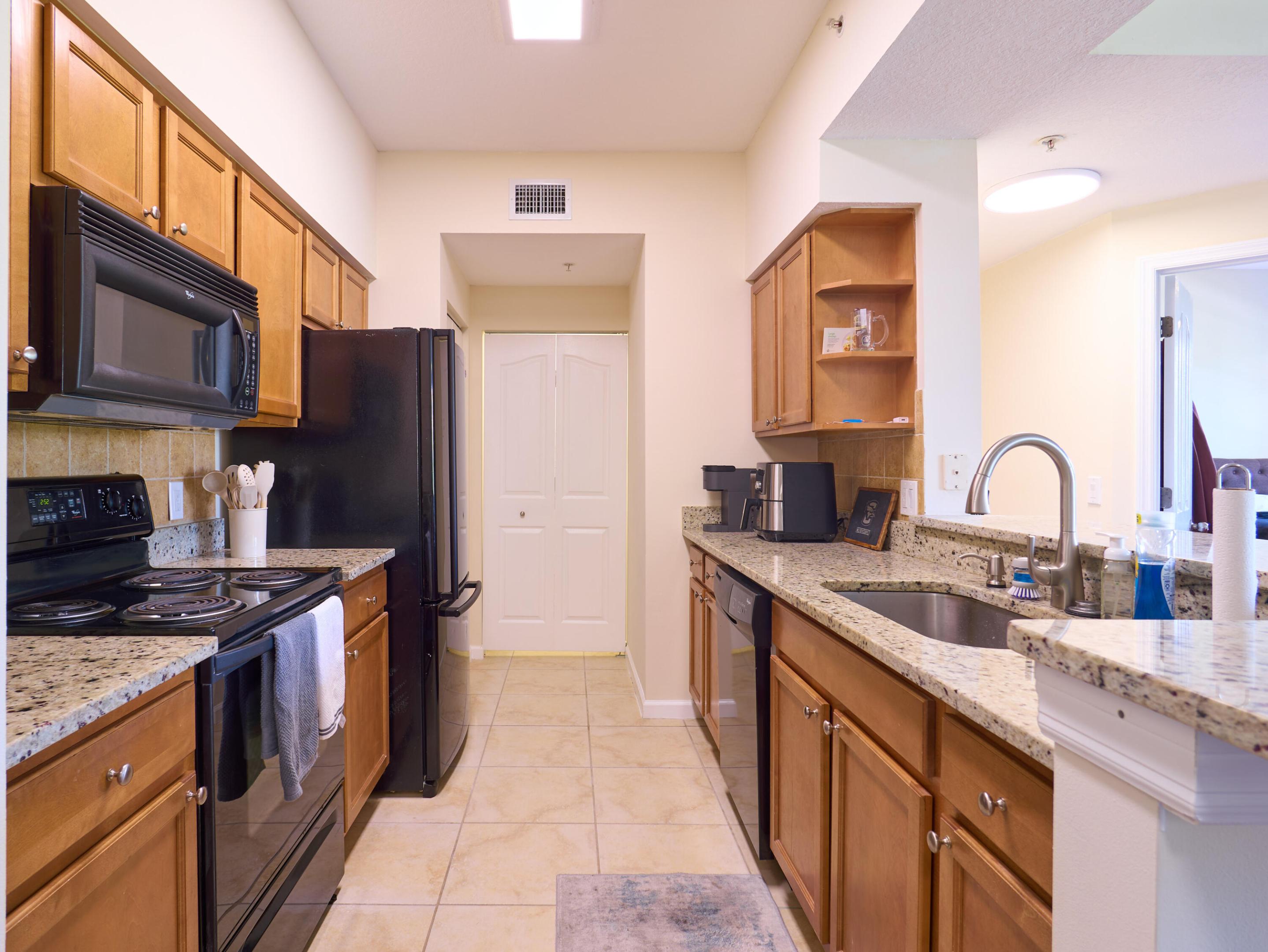 9112 Myrtlewood, Palm Beach Gardens FL 33418
