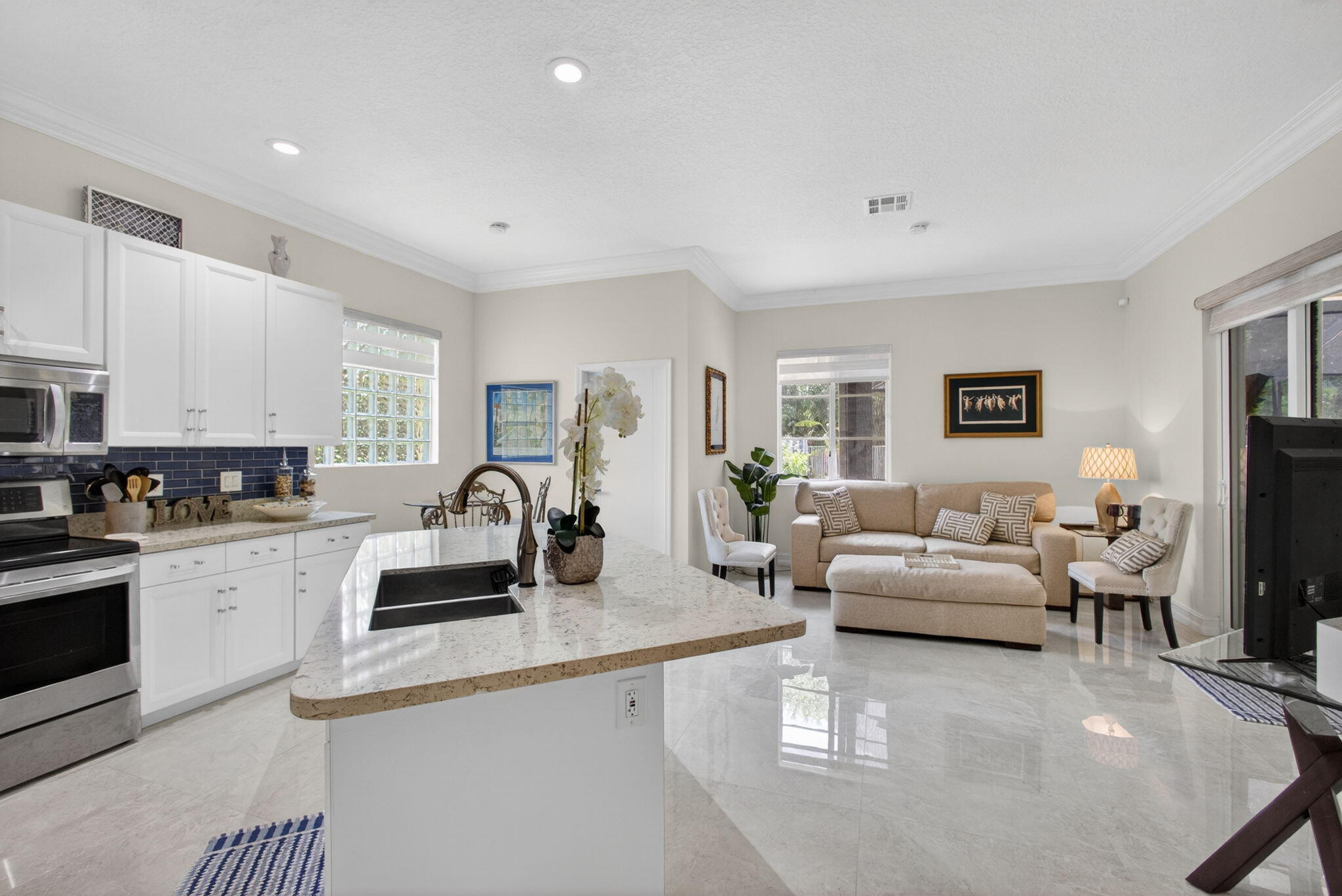 8642 Plum Cay, Royal Palm Beach FL 33411