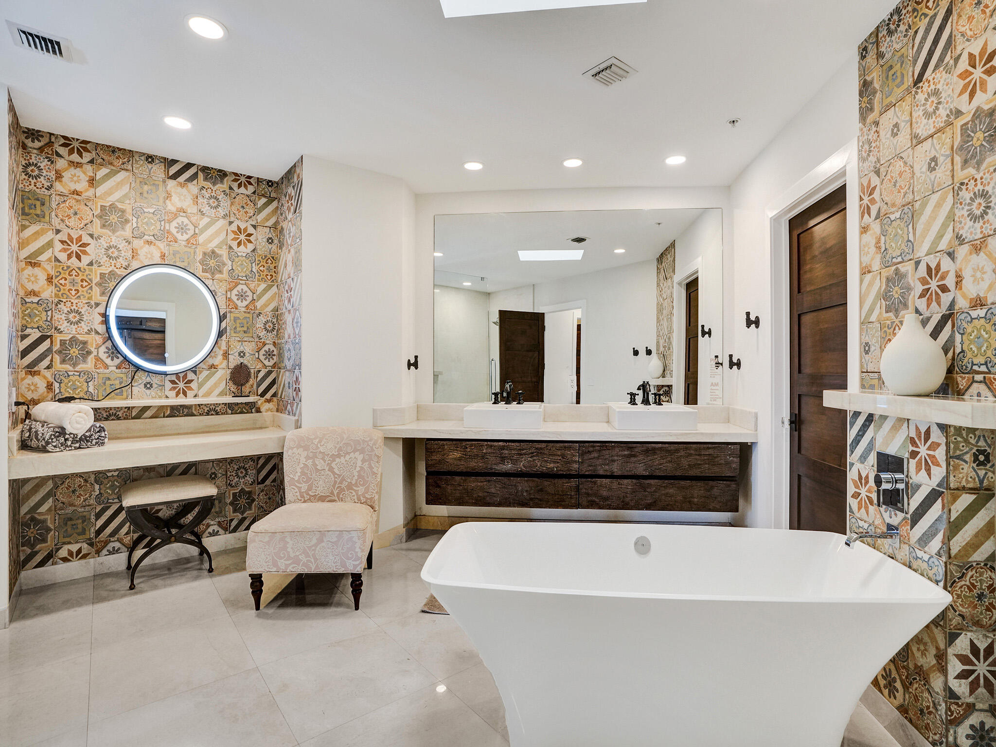 17301 Biscayne, North Miami Beach FL 33160
